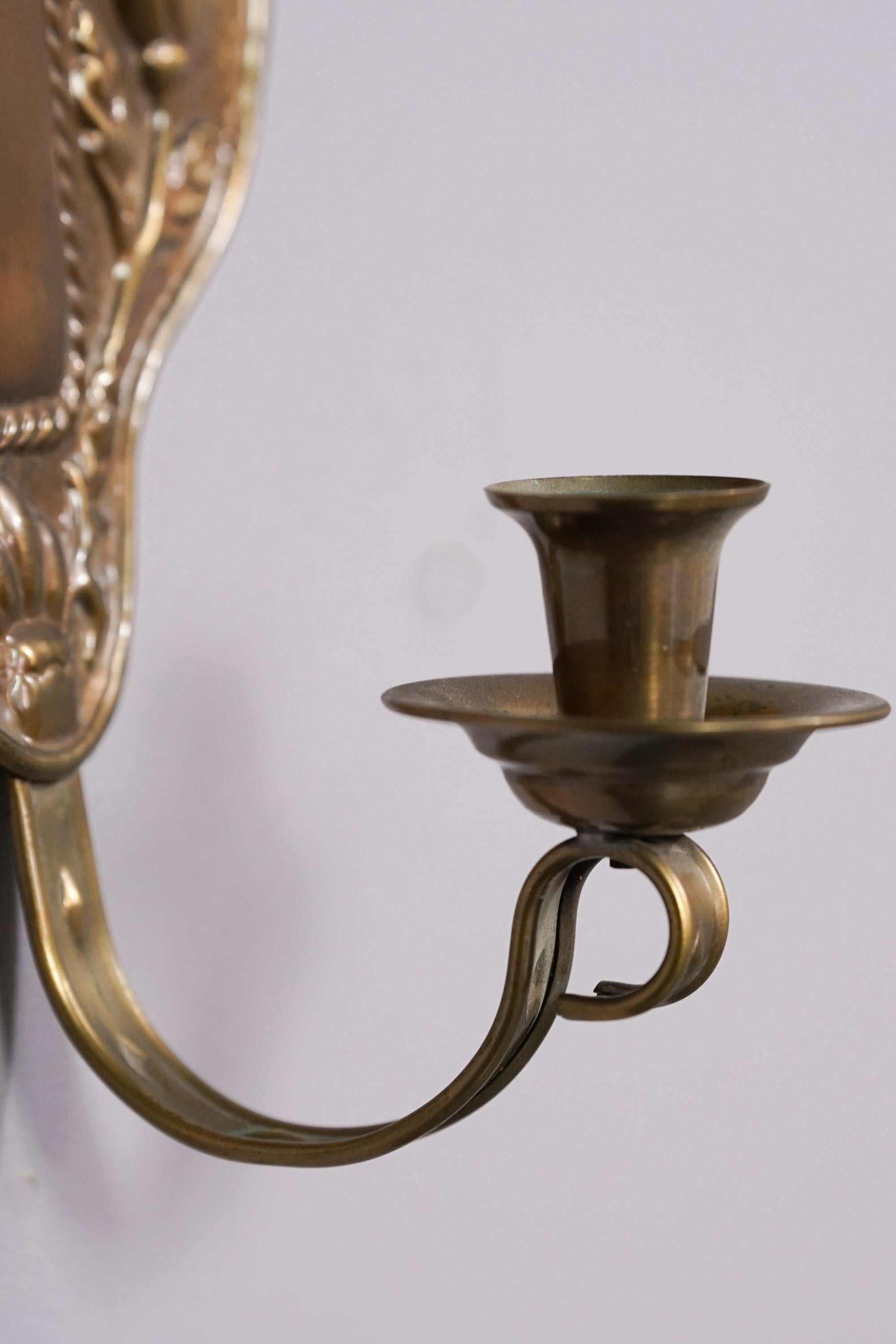 Forged Finnish Brass Candle Sconce Model 1100 by Taidetakomo Hakkarainen, 1920s/1930s For Sale