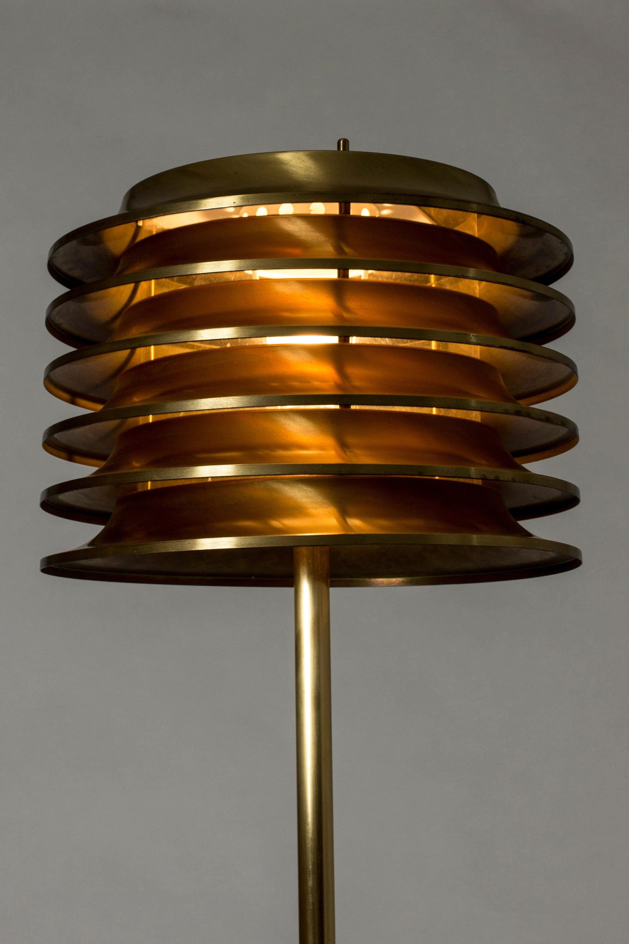 Finnish Brass Floor Lamp by Kai Ruokonen for Orno, 1970s In Good Condition In Stockholm, SE