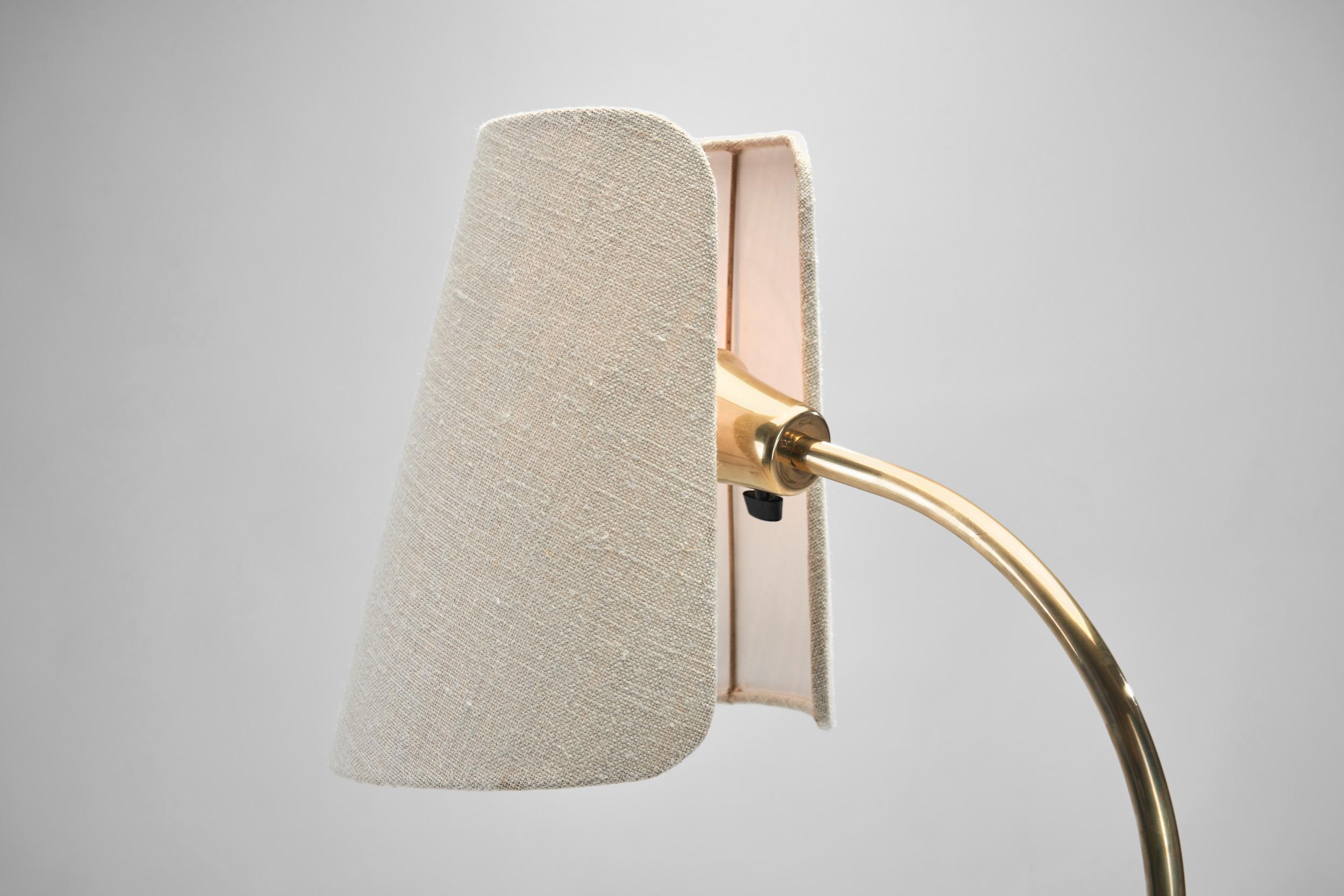 Finnish Brass Floor Lamp for Stockmann Orno, Finland Mid-20th Century For Sale 6