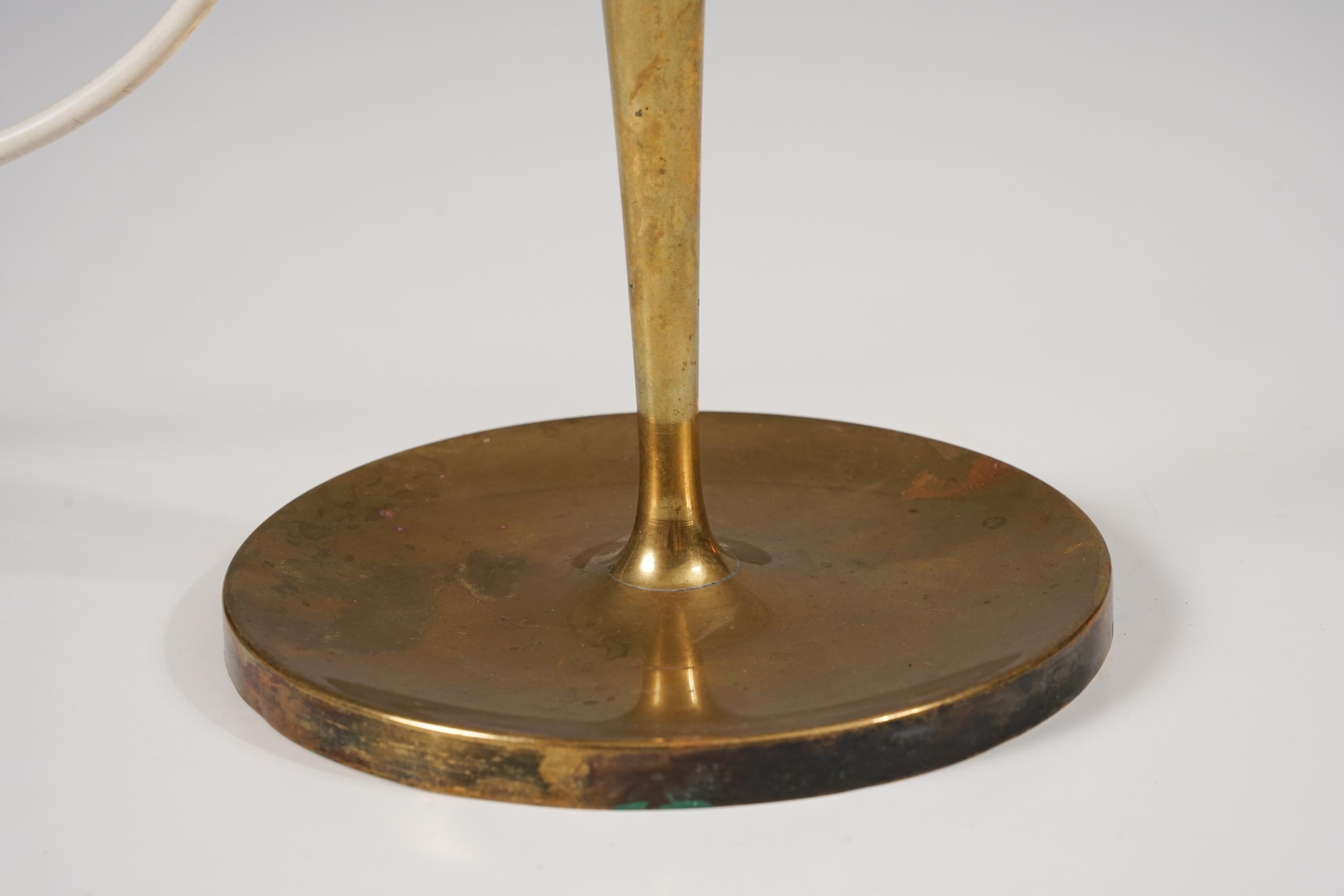 Finnish Brass Table Lamp, 1950s For Sale 1