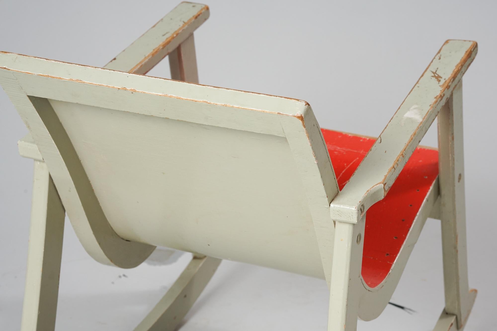 Mid-20th Century Finnish Children's Rocking Chair, Eevert Toivonen, 1930s For Sale