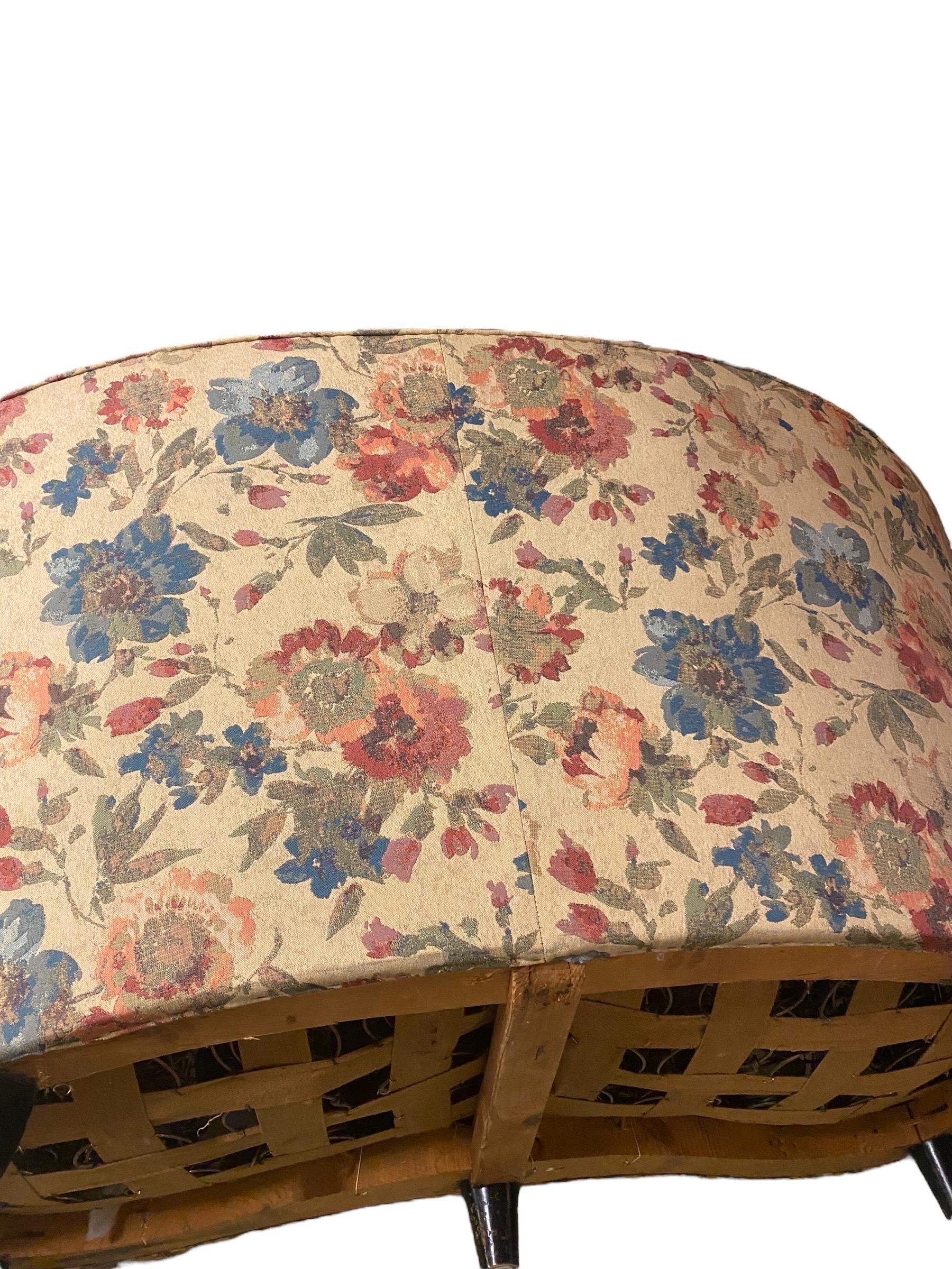 Finnish Design Curved Sofa Attributed to Paul Boman, Circa 1940s For Sale 3
