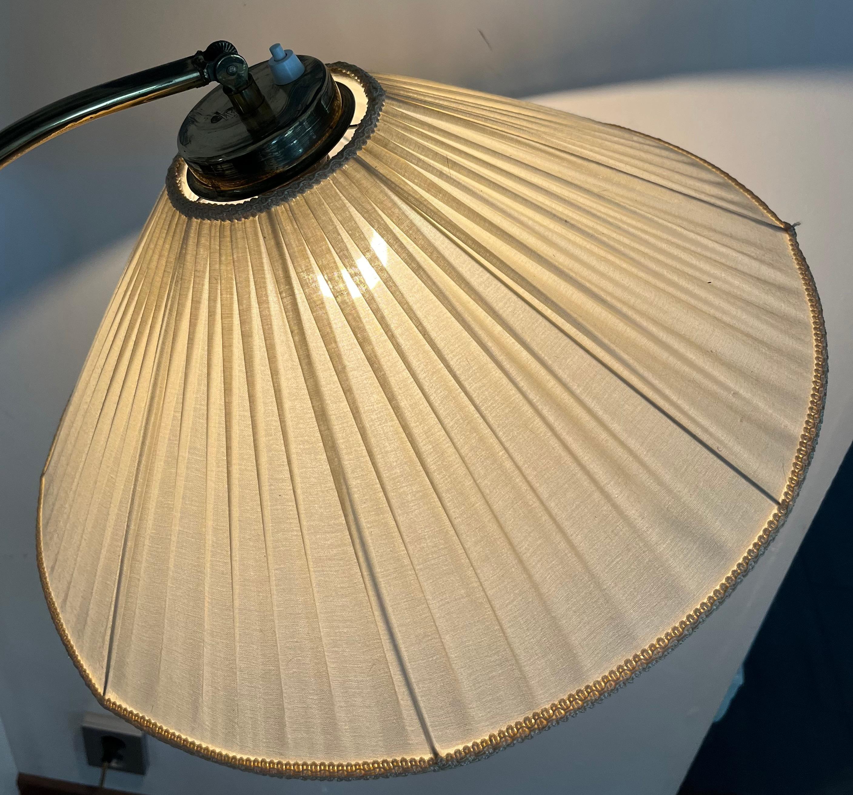Finnish design Floor lamp ”Soini” For Sale 2