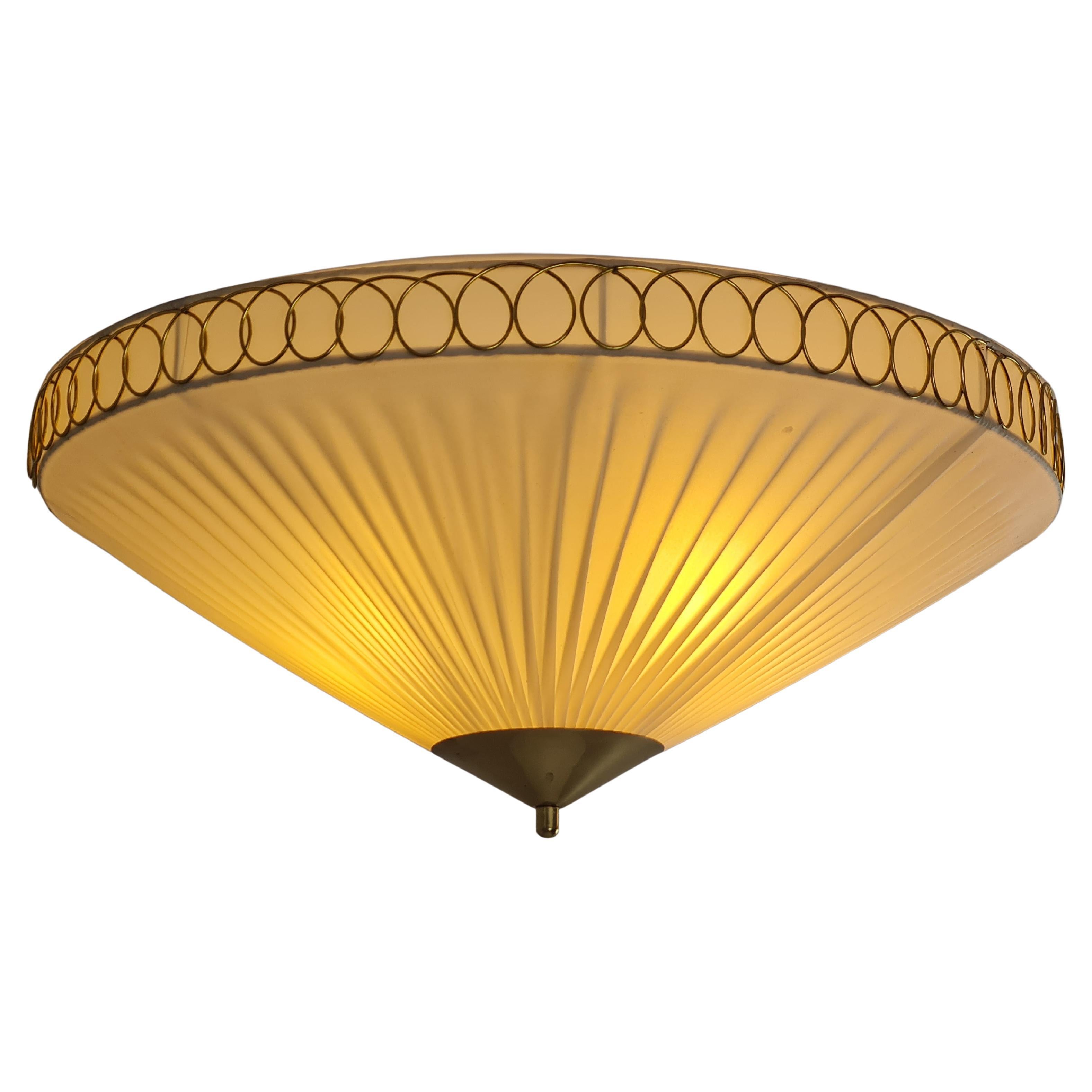 Lampada da incasso di design finlandese modello 1241 in ottone e tessuto sintetico, Valinte 1950