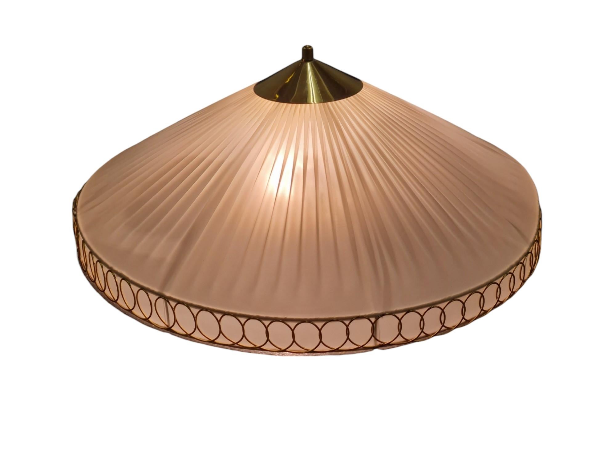 Modèle 1241 de conception finlandaise en laiton et textile synthétique, Valinte 1950 en vente 3