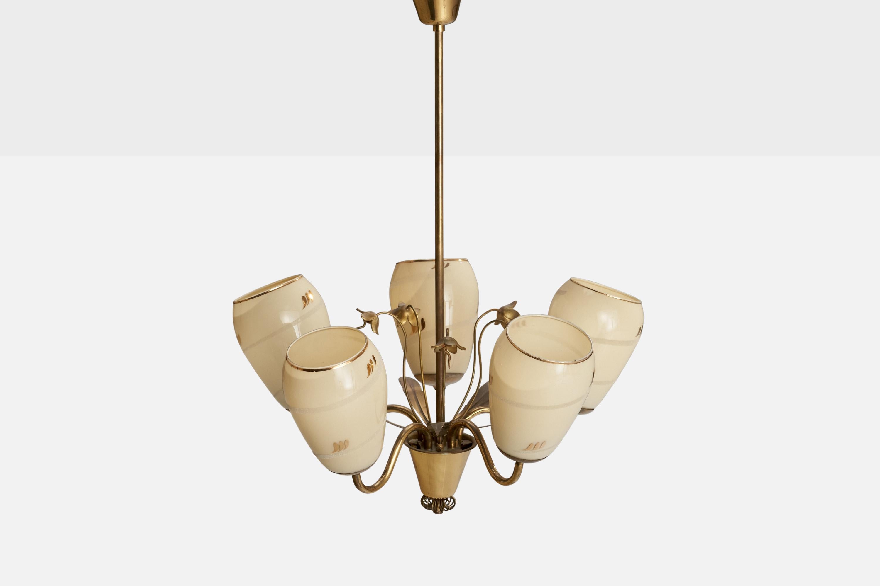 Finnischer Designer, Kronleuchter, Messing, Glas, Finnland, 1940er Jahre im Zustand „Gut“ im Angebot in High Point, NC