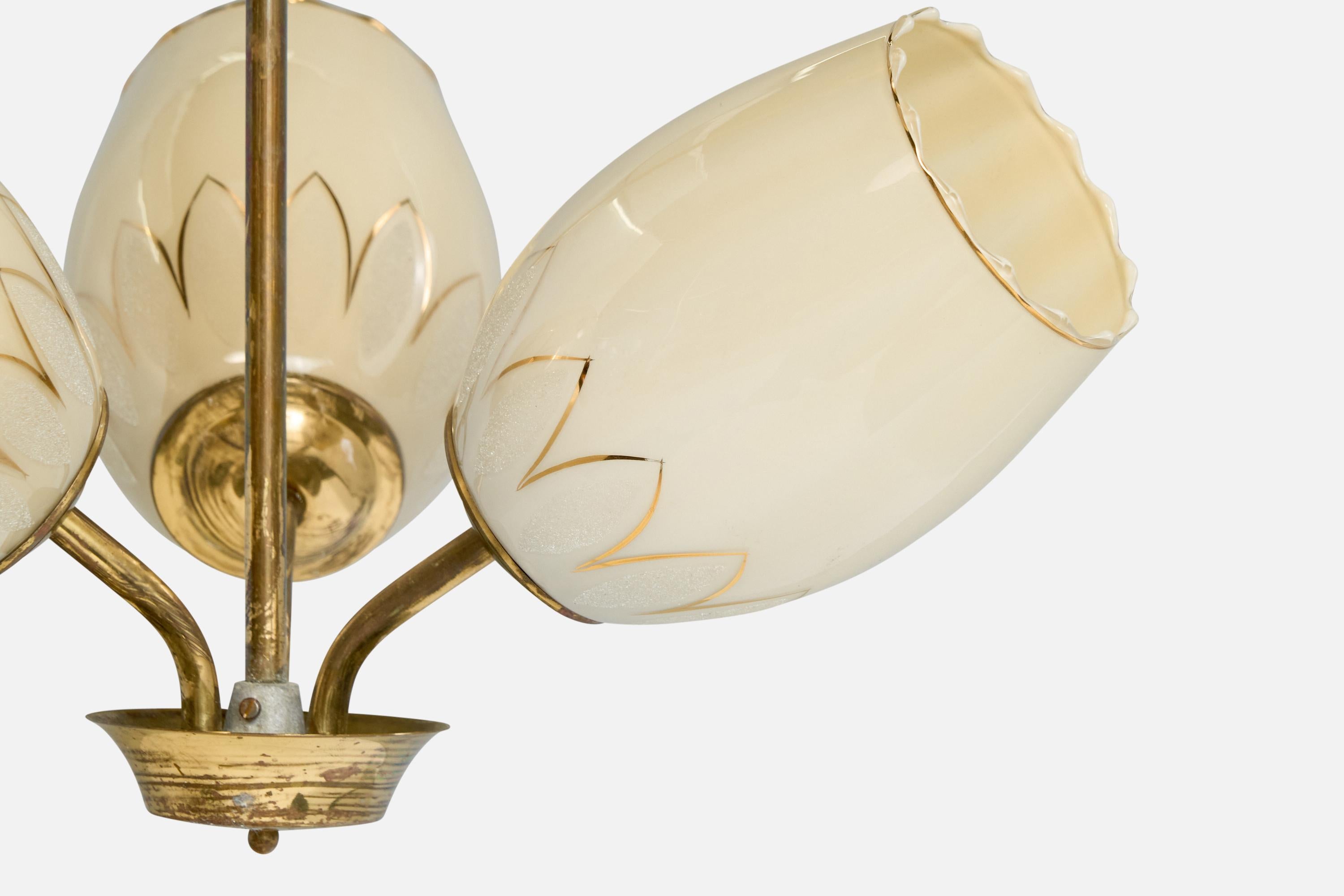 Finnischer Designer, Kronleuchter, Messing, Glas, Finnland, 1940er Jahre im Angebot 1