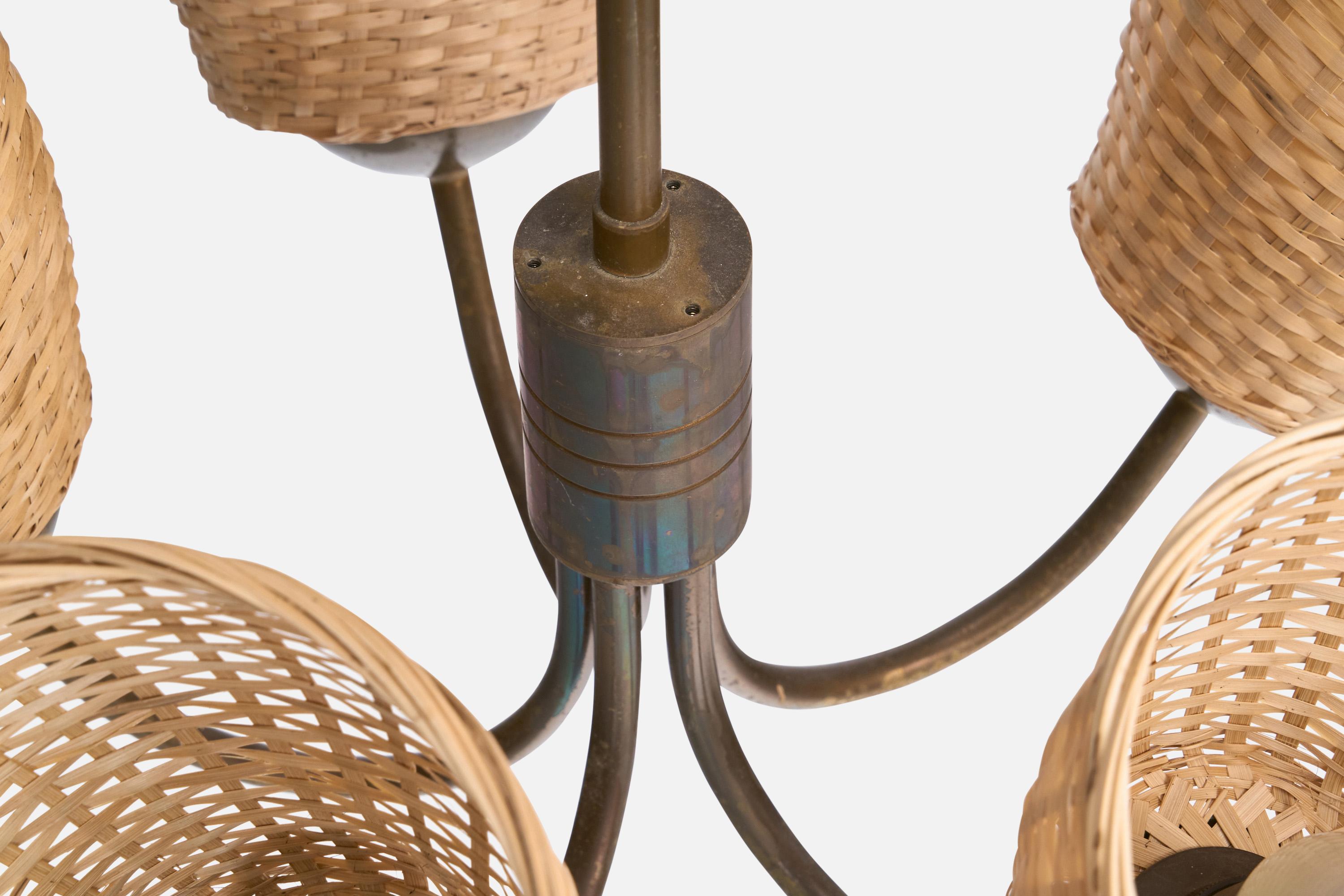 Finnischer Designer, Kronleuchter, Messing, Rattan, Finnland, 1950er Jahre (Mitte des 20. Jahrhunderts) im Angebot