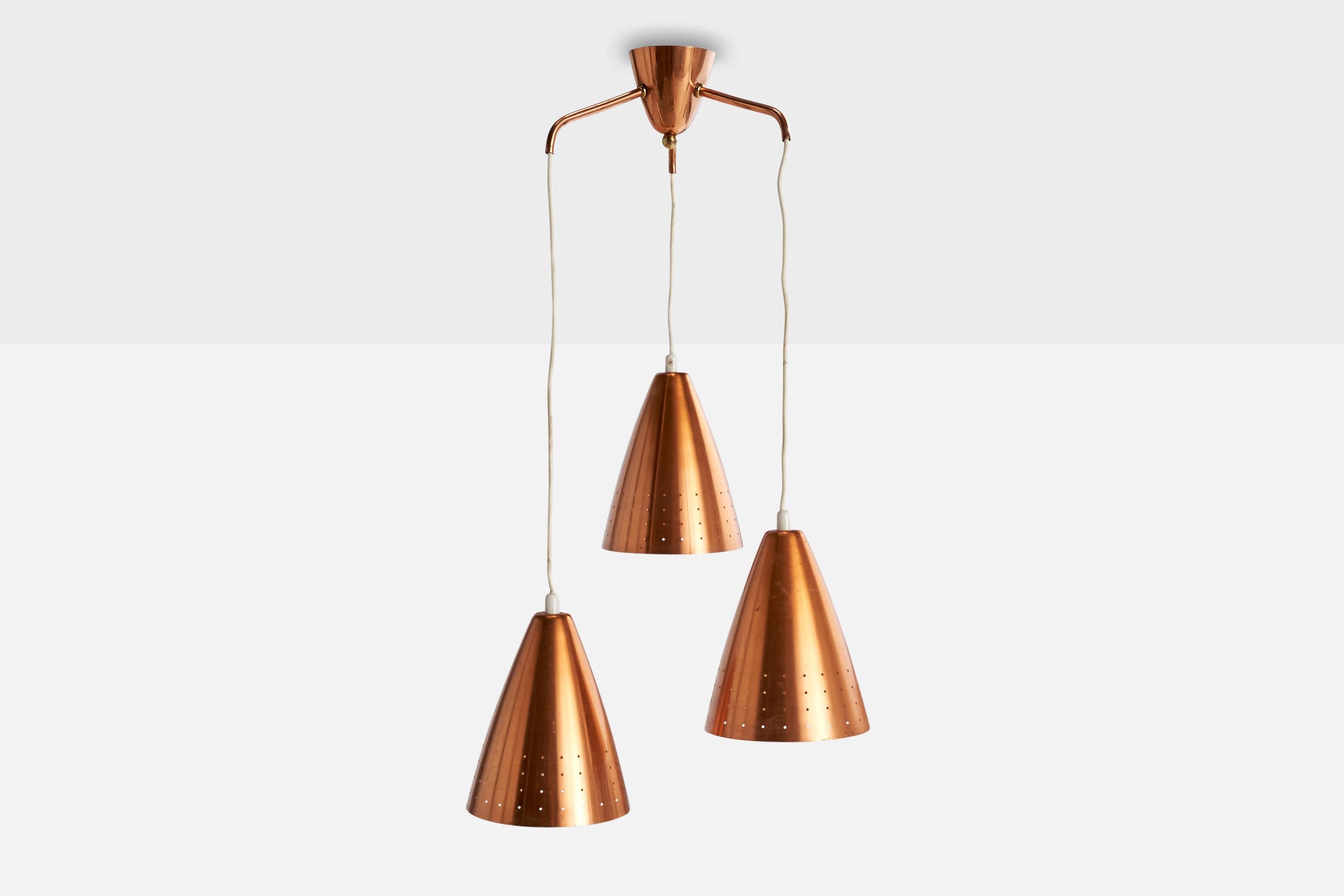 Scandinavo moderno Designer finlandese, lampadario, rame, Finlandia, anni '50 in vendita