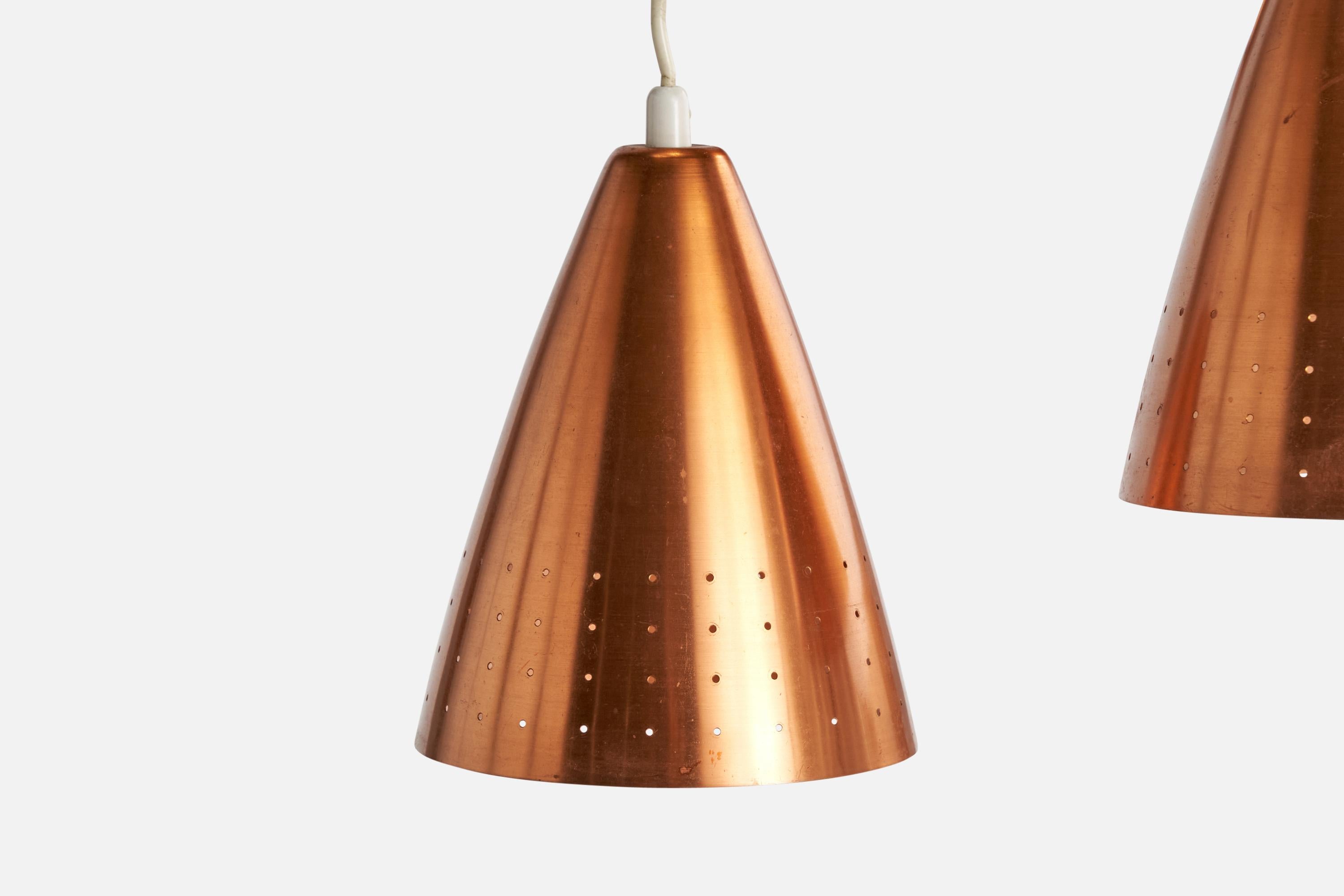 Metà XX secolo Designer finlandese, lampadario, rame, Finlandia, anni '50 in vendita