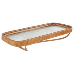 Designer finlandais, console ou étagère murale, rotin, bambou, verre, Finlande, années 1950
