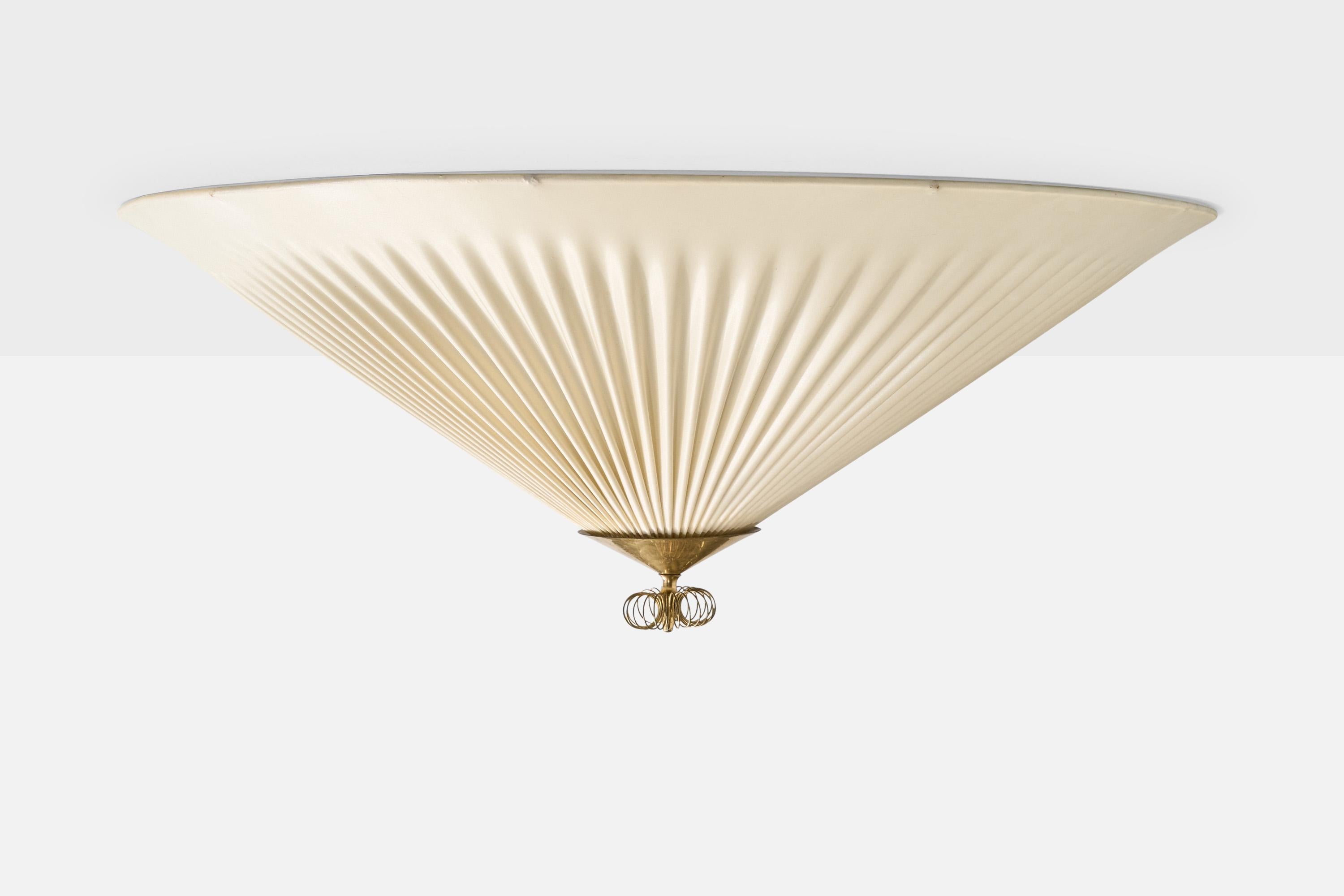 Designer finlandais, affleurant, laiton, tissu, Finlande, années 1950 Bon état - En vente à High Point, NC