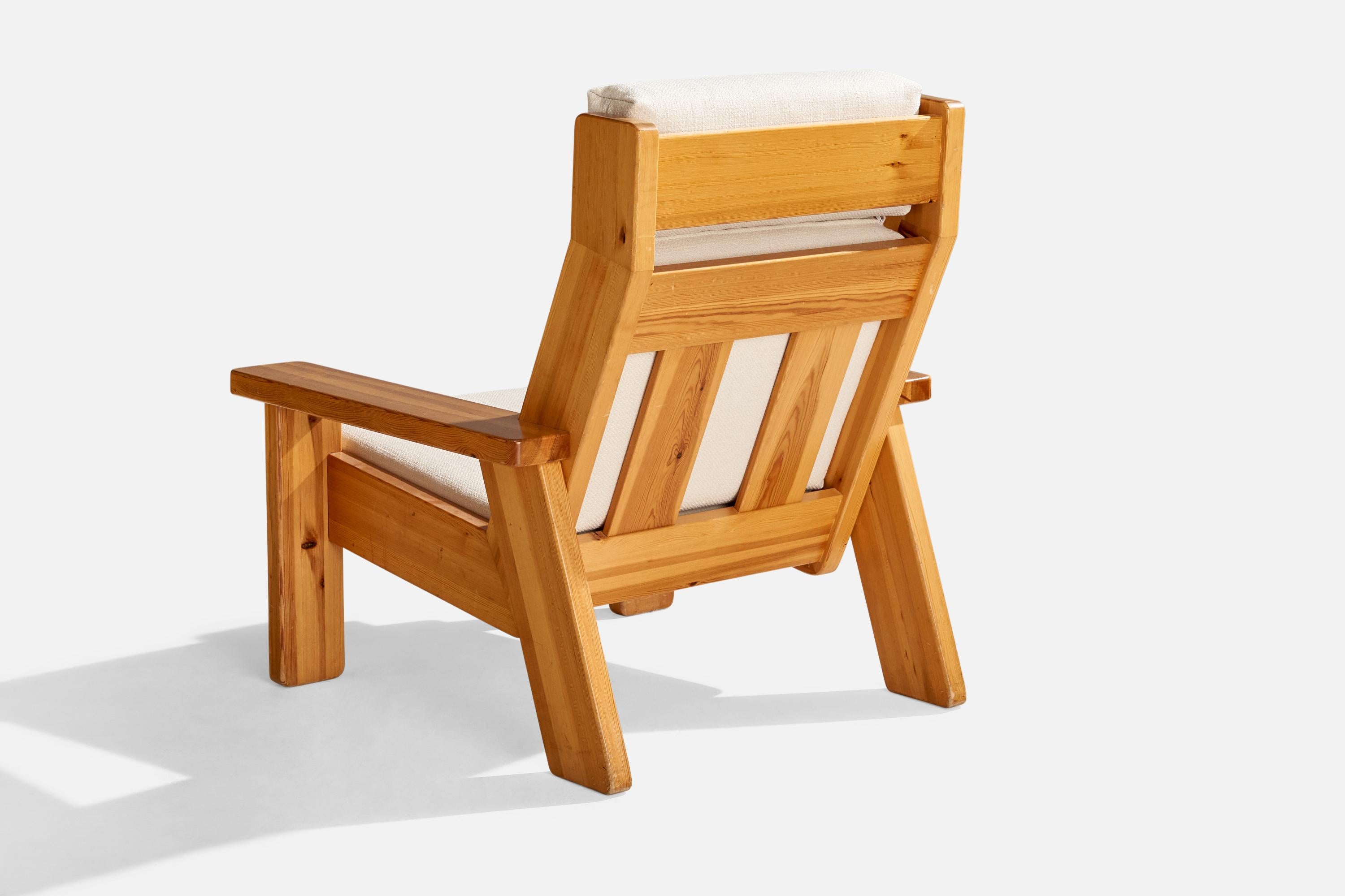 Finnischer Designer, Loungesessel, Kiefernholz, Stoff, Finnland, 1970er Jahre im Angebot 5