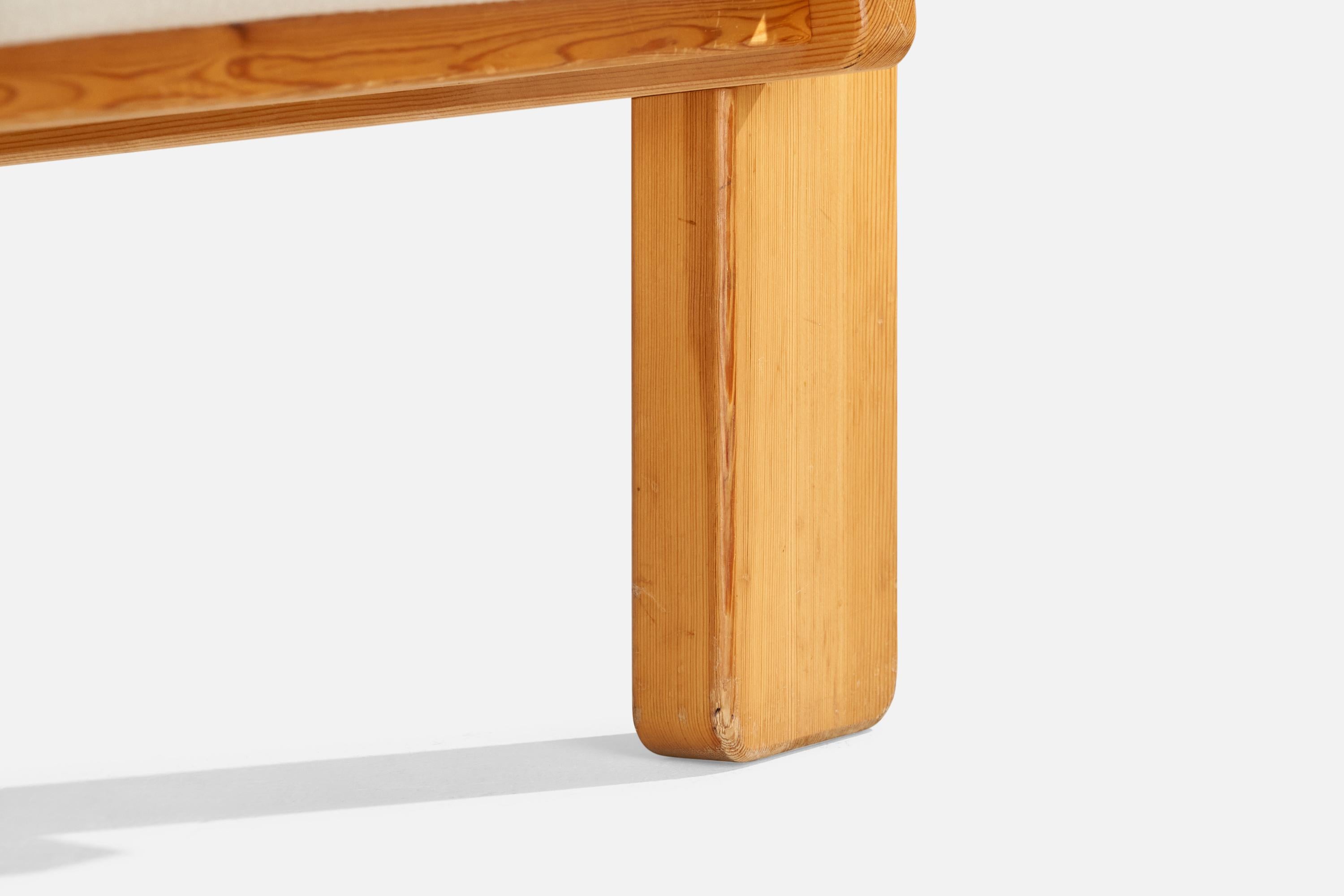 Finnischer Designer, Loungesessel, Kiefernholz, Stoff, Finnland, 1970er Jahre im Angebot 3