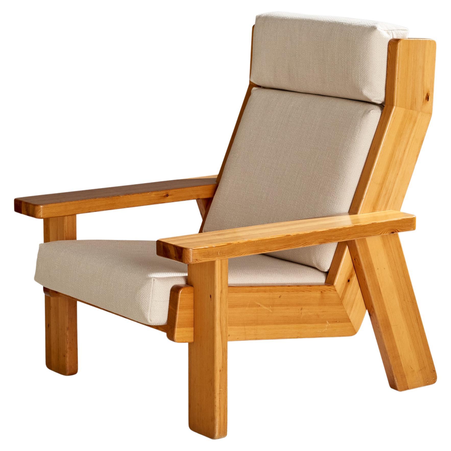 Finnish Designer, Lounge Chair, Pine, Fabric, Finland, 1970s