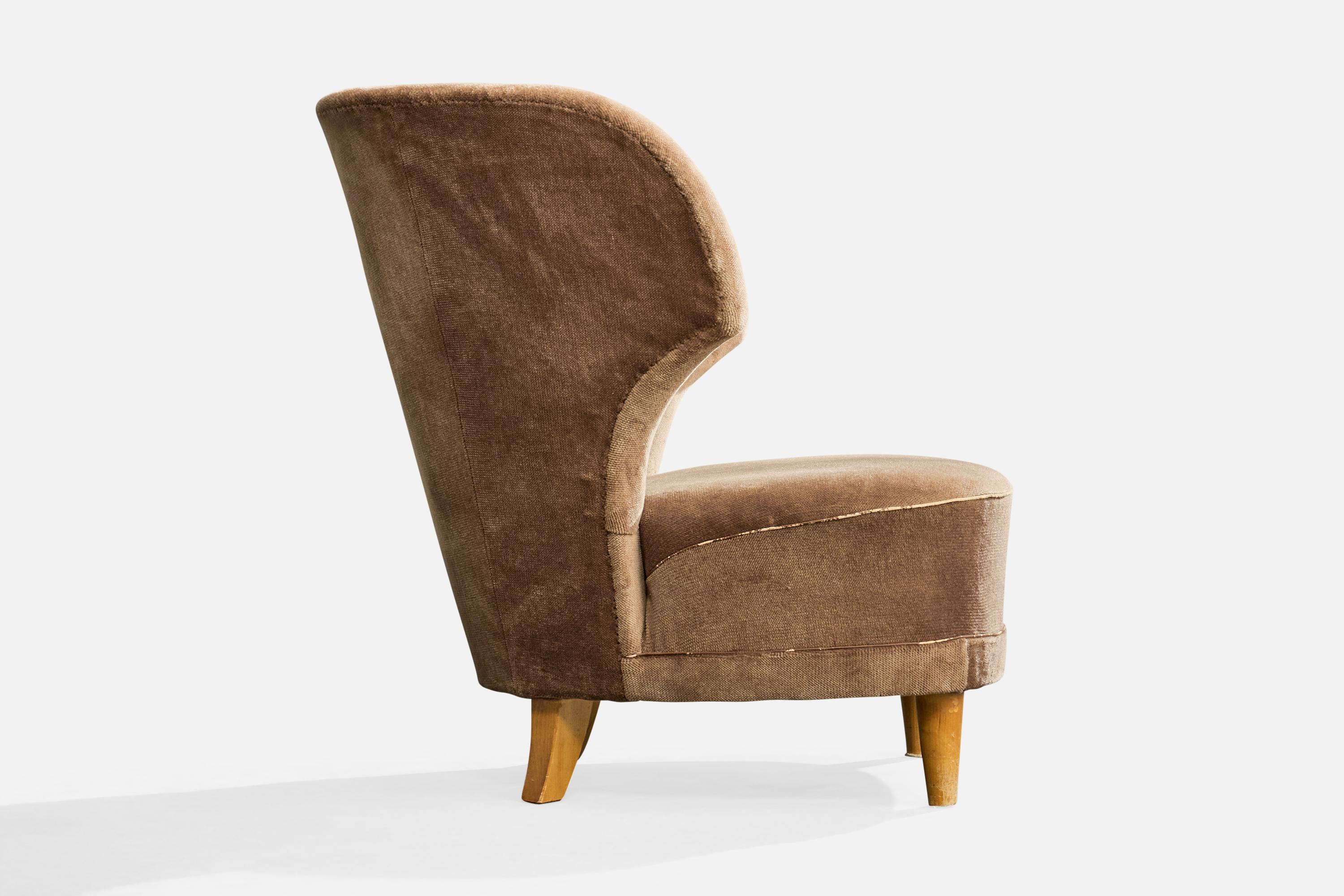 Velours Designer finlandais, fauteuils de salon, velours, bois, Finlande, années 1950 en vente