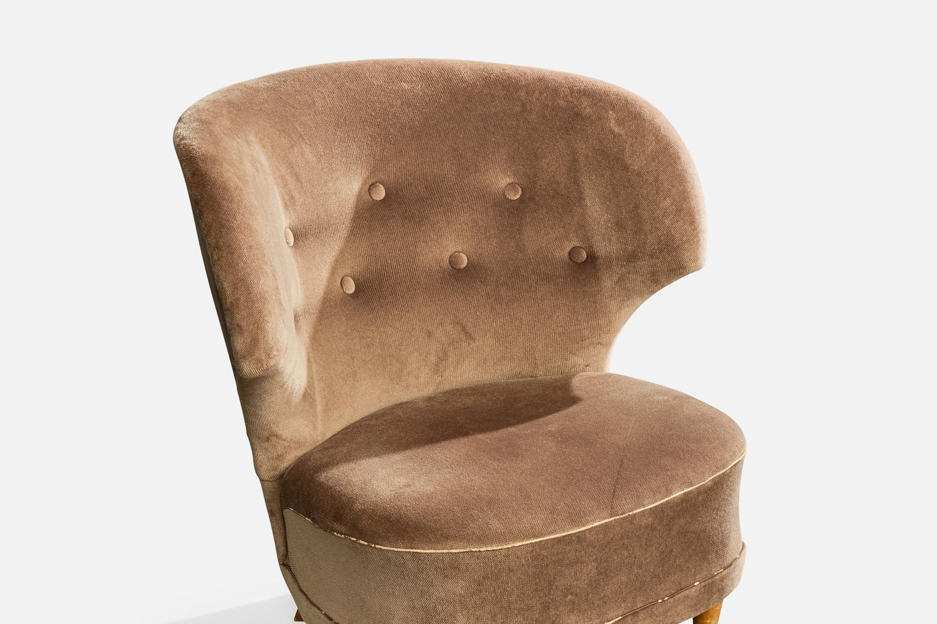 Designer finlandais, fauteuils de salon, velours, bois, Finlande, années 1950 en vente 1