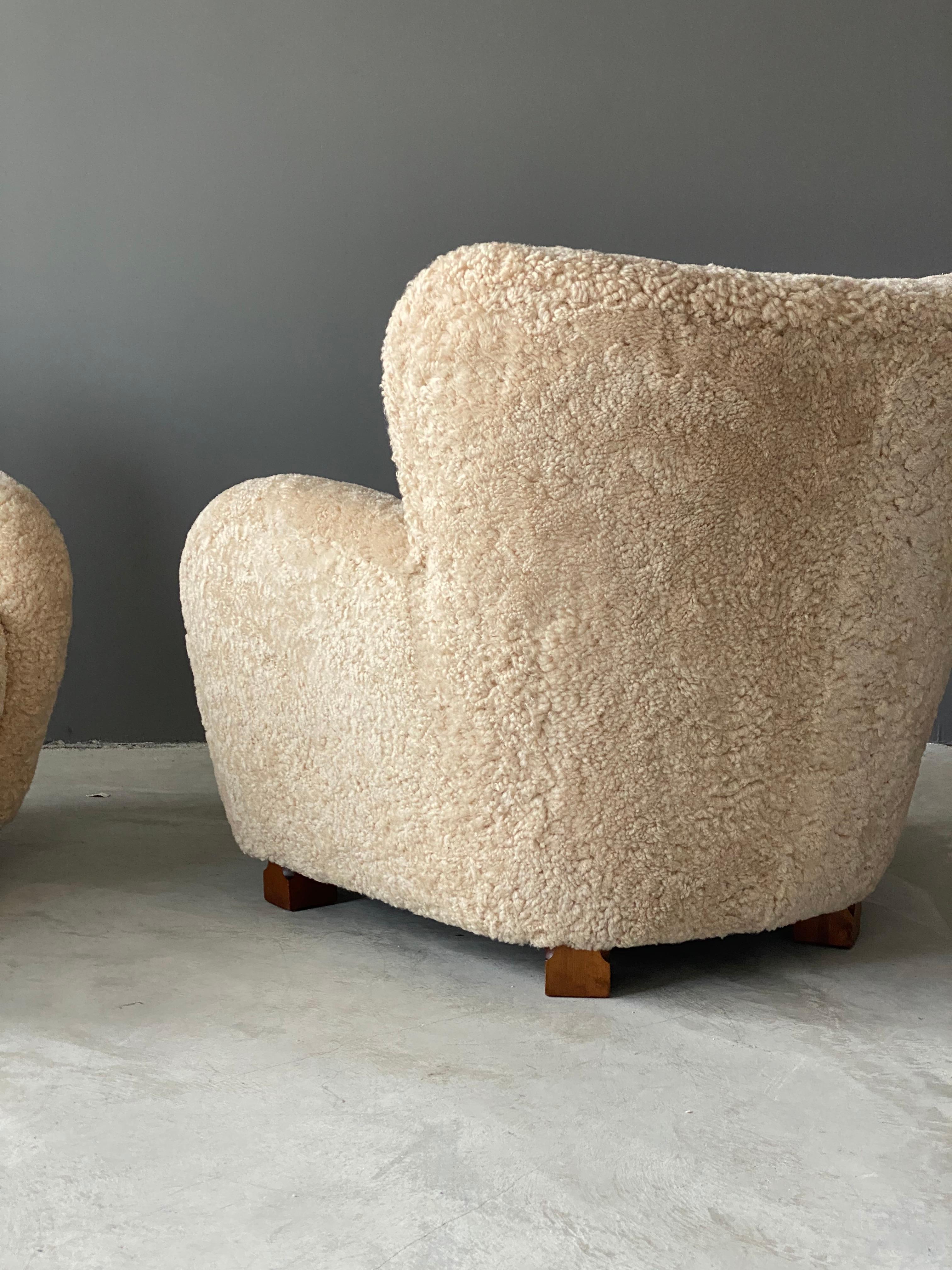 Finnish Designer, Organic Lounge Chairs, Sheepskin, Stained Wood, Finland, 1940s 2