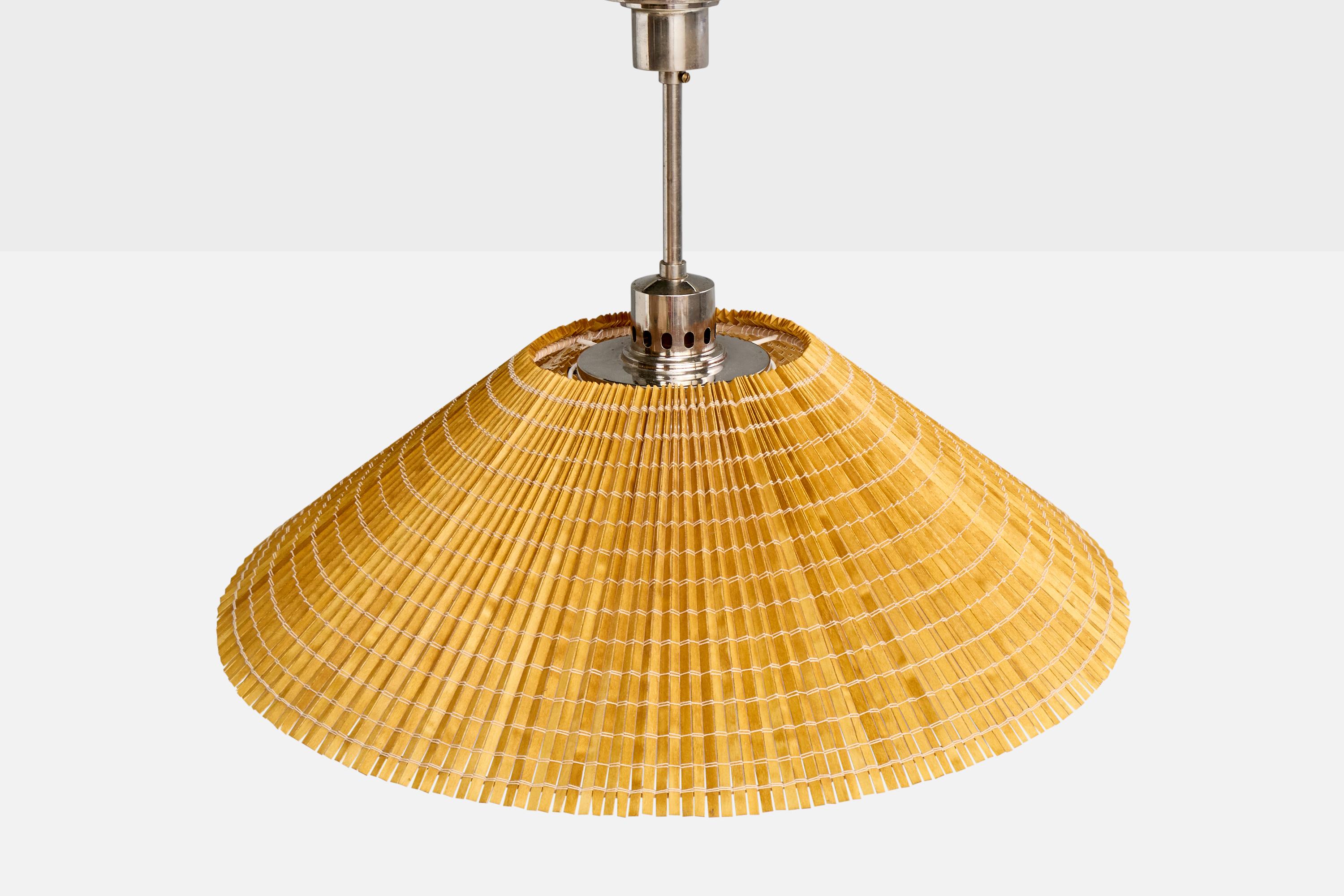 Designer finlandese, lampada a sospensione, nichel, vetro, canna, Finlandia, anni '30 In condizioni buone in vendita a High Point, NC