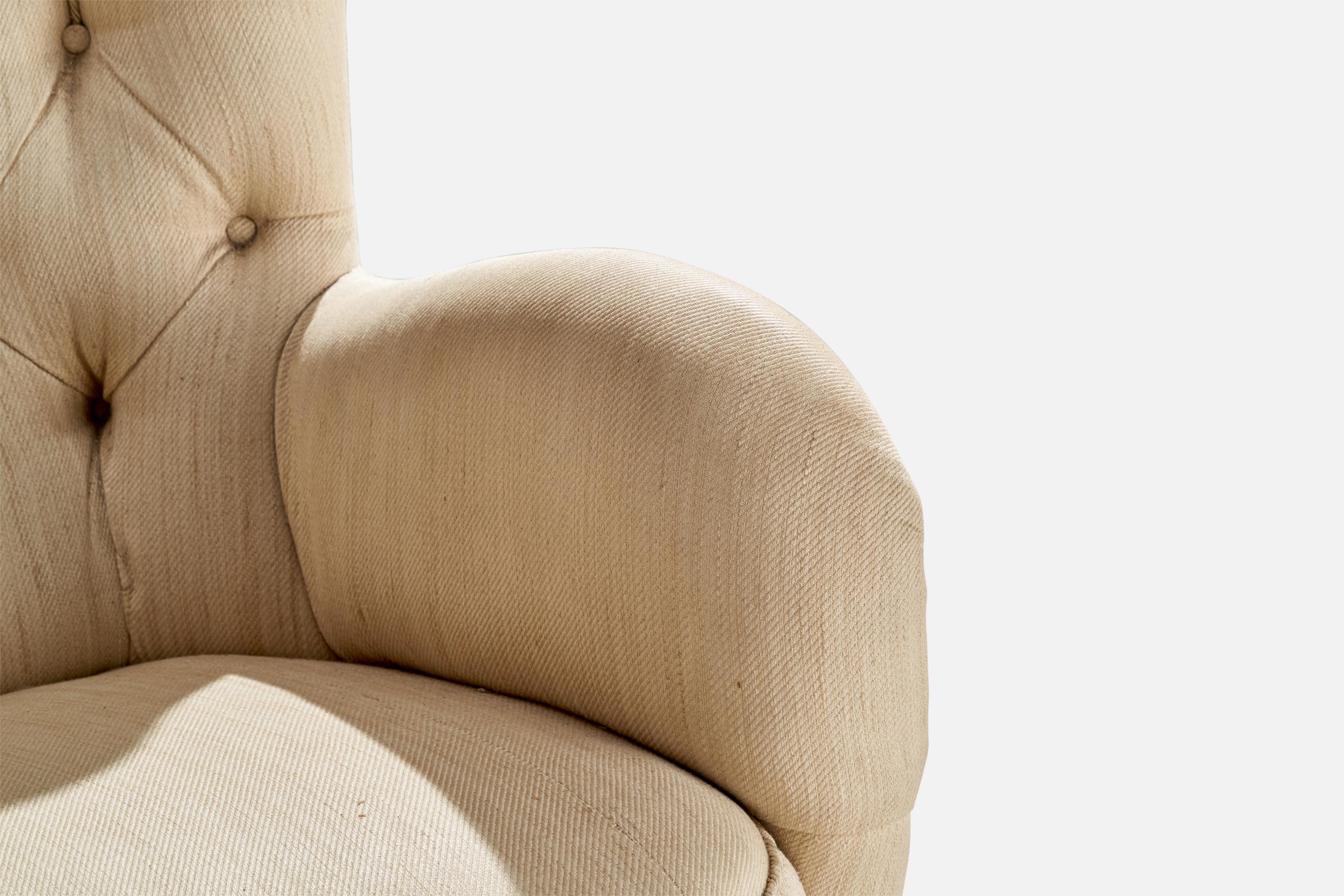 Finnish Designer, Sofa, Fabric, Wood, Finland, 1940s For Sale 4