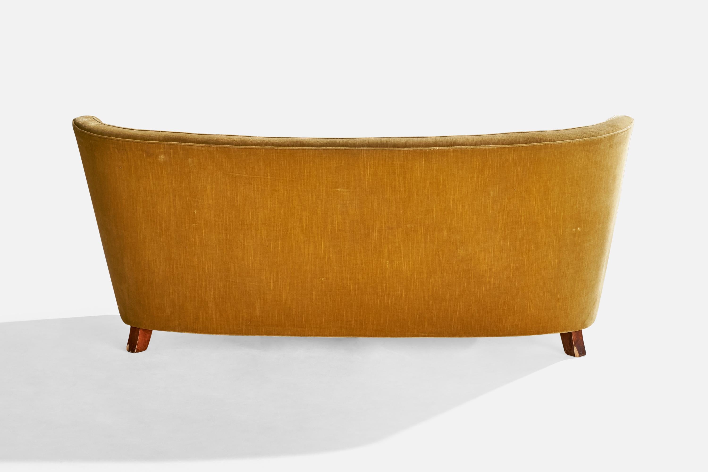 Designer finlandais, canapé, velours, bois, Finlande, années 1940 en vente 4