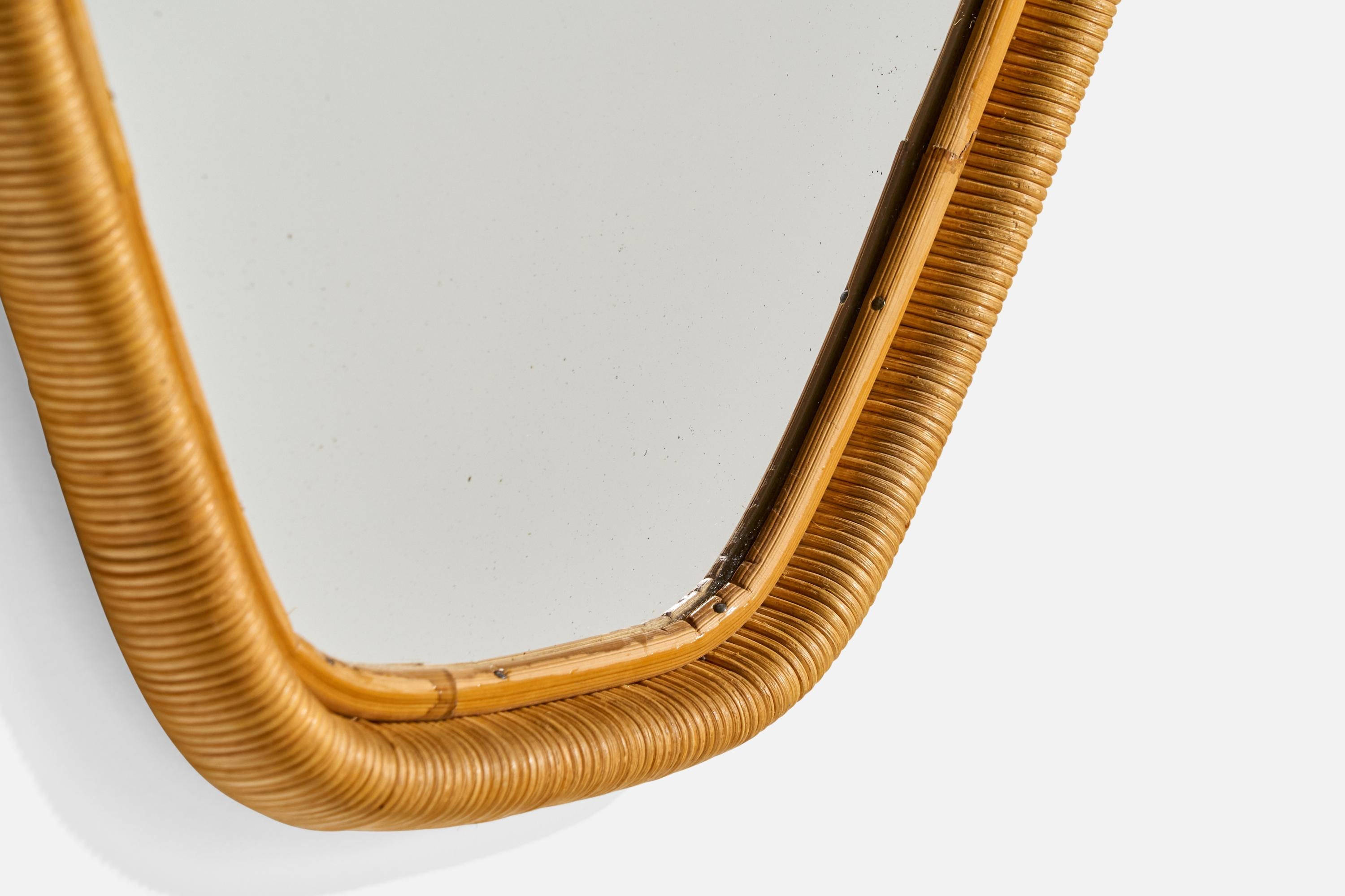 Designer finlandese, specchio da parete, rattan, bambù, Finlandia, anni '50 in vendita 1