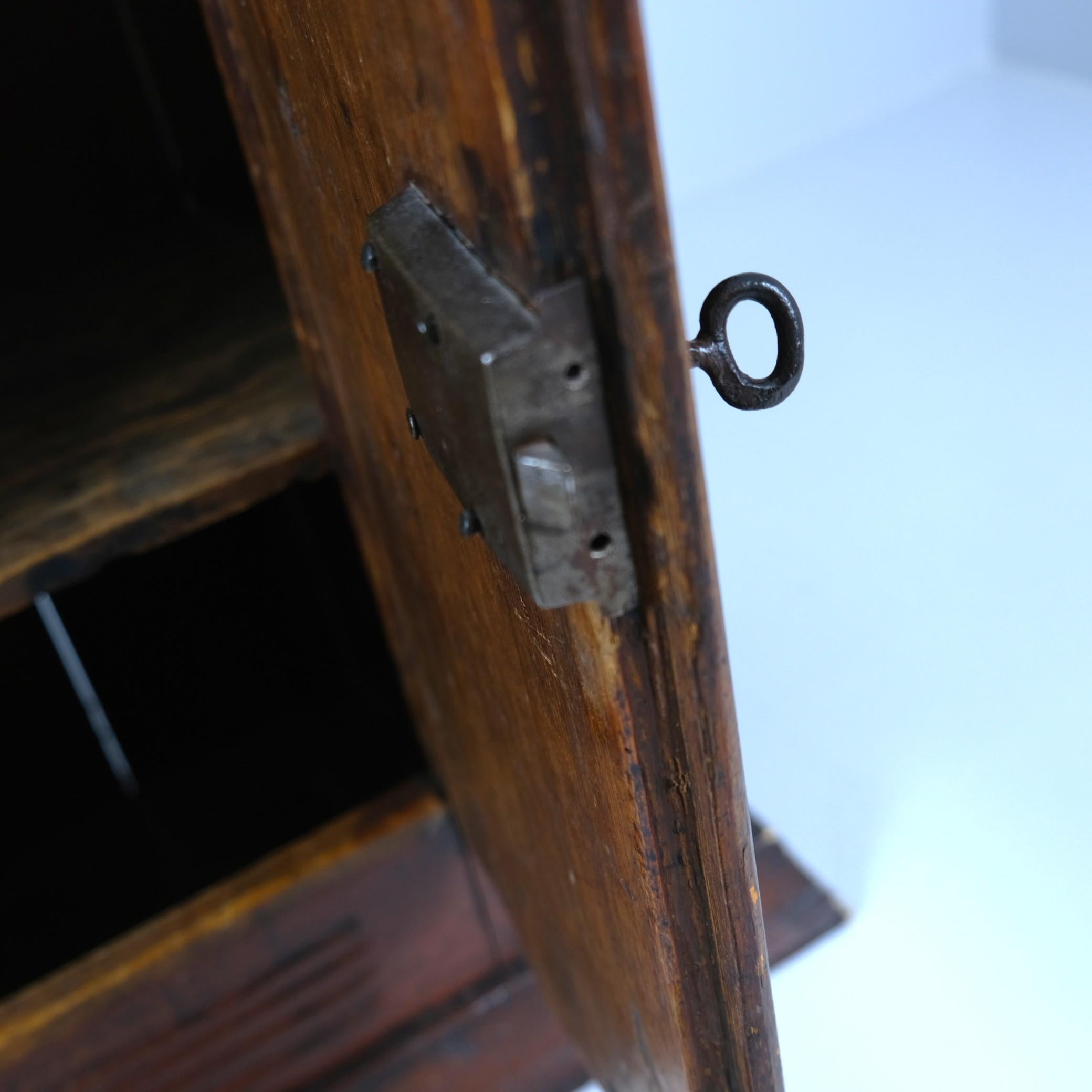 Finnish Folk / Peasent Painted Cupboard, Circa 18th Century For Sale 2