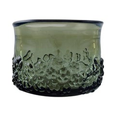 Finnish Glass Artist, Large Organic Bowl in Green Mouth Blown Art Glass Finnish Glass Artist, Large Organic Bowl in Green Mouth Blown Art Glass