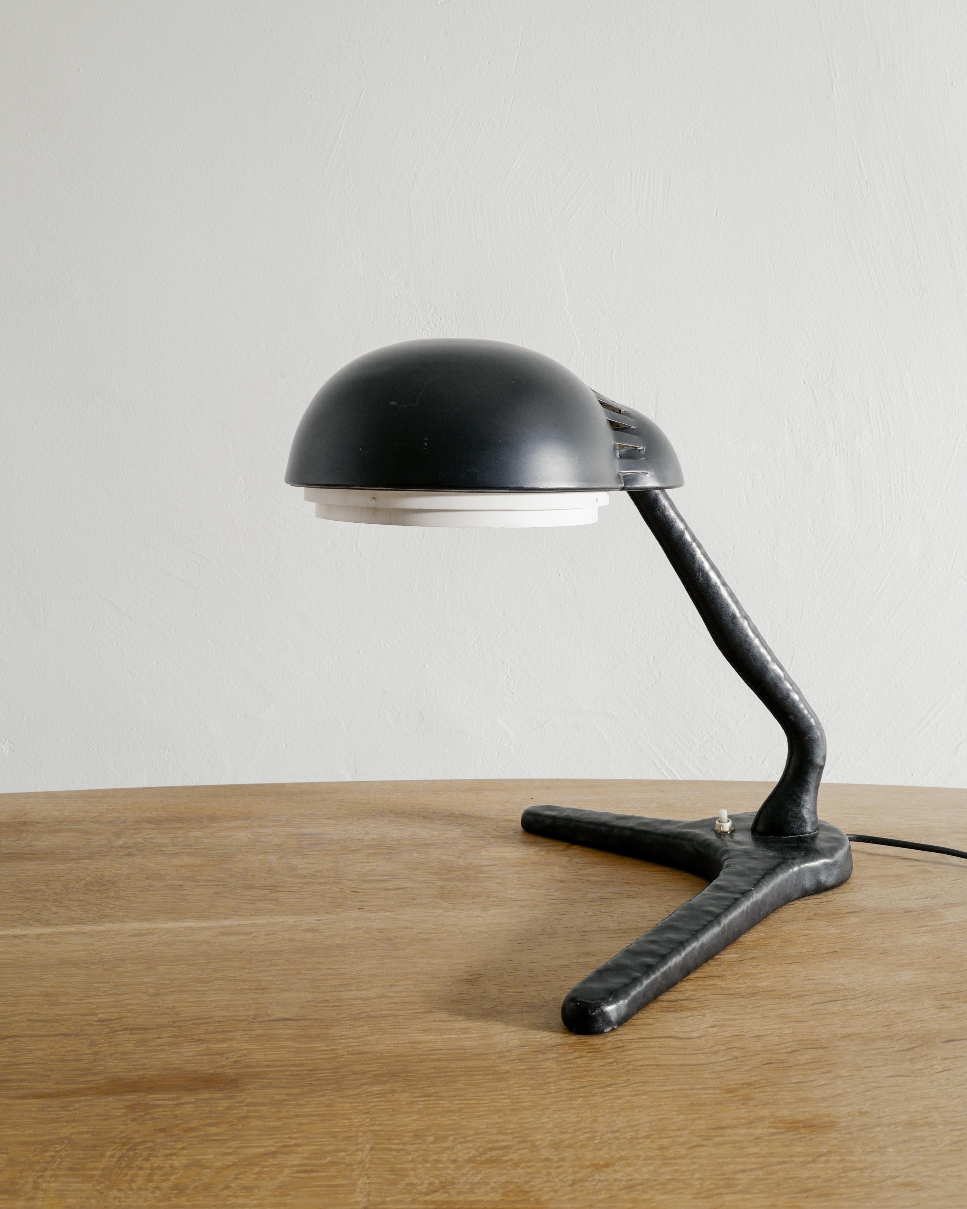 Finlandese Lampada da scrivania finlandese di metà secolo 