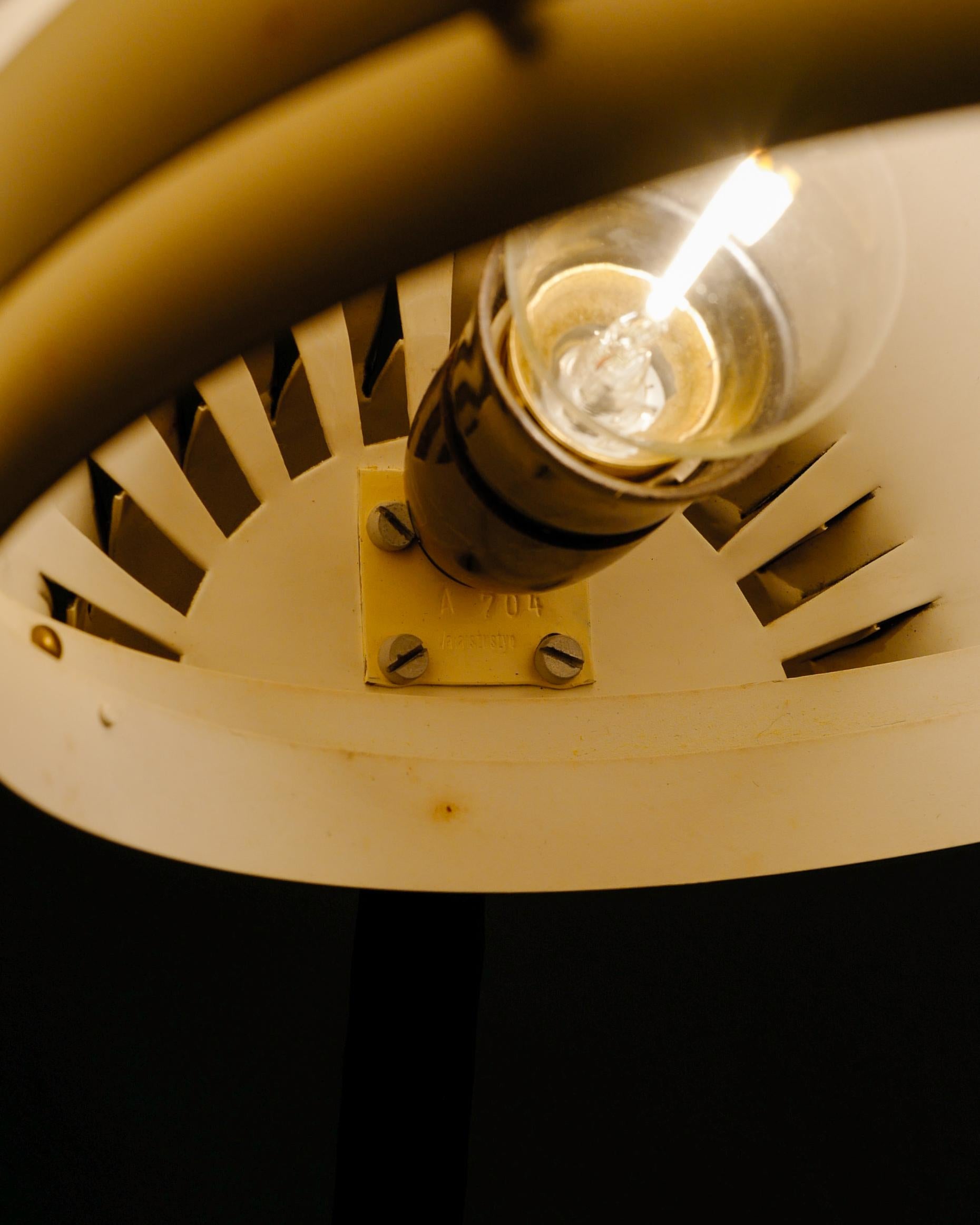 Lampada da scrivania finlandese di metà secolo 