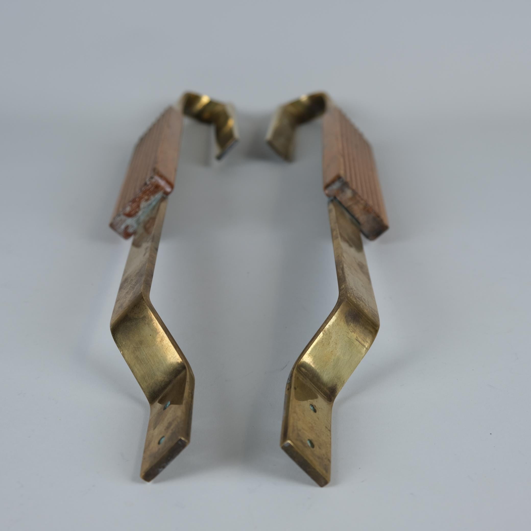 Poignées de porte en laiton et Wood Wood, années 1950, design finlandais du milieu du siècle dernier en vente 3