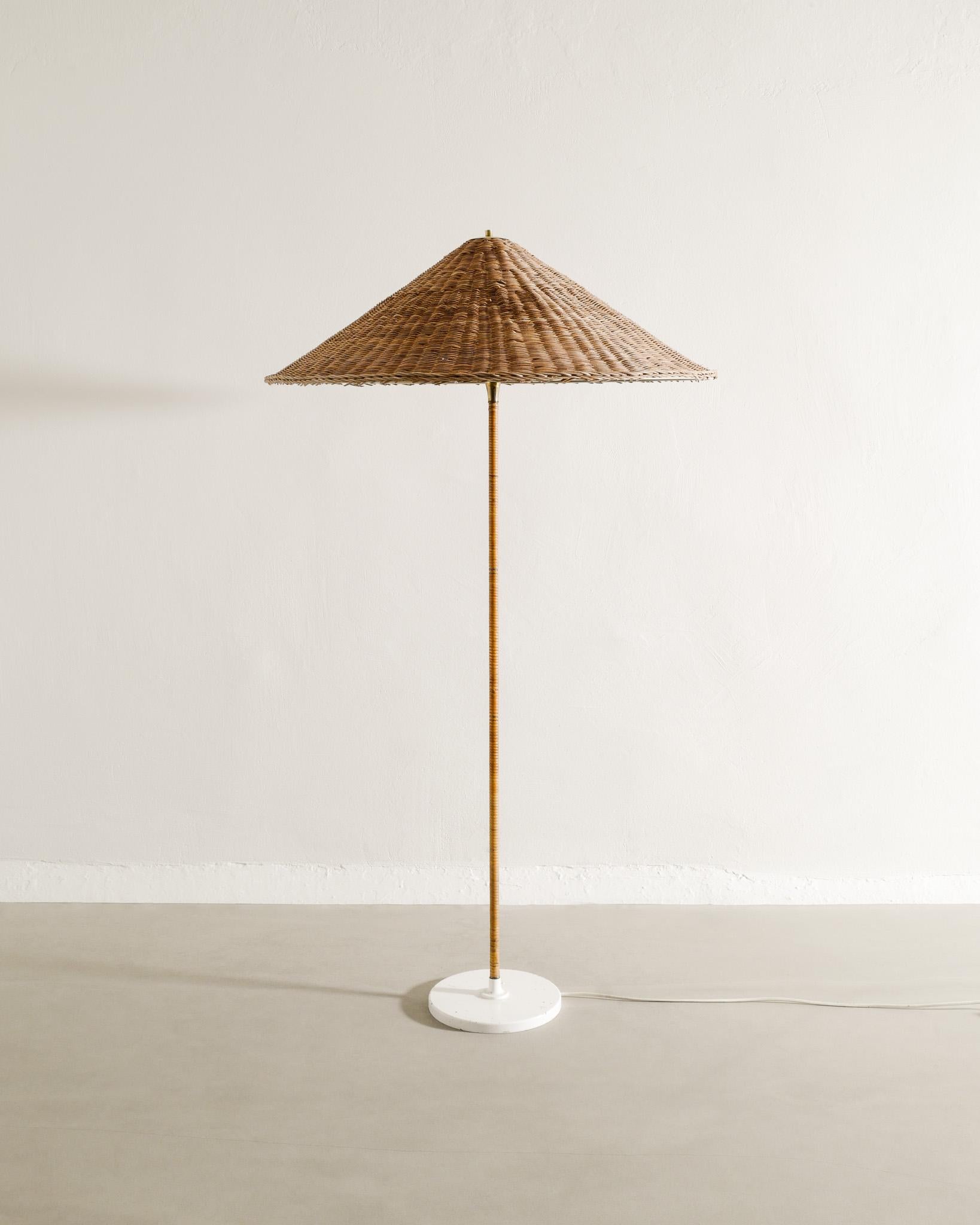 Very rare Finnish mid century floor lamp in style of the iconic 