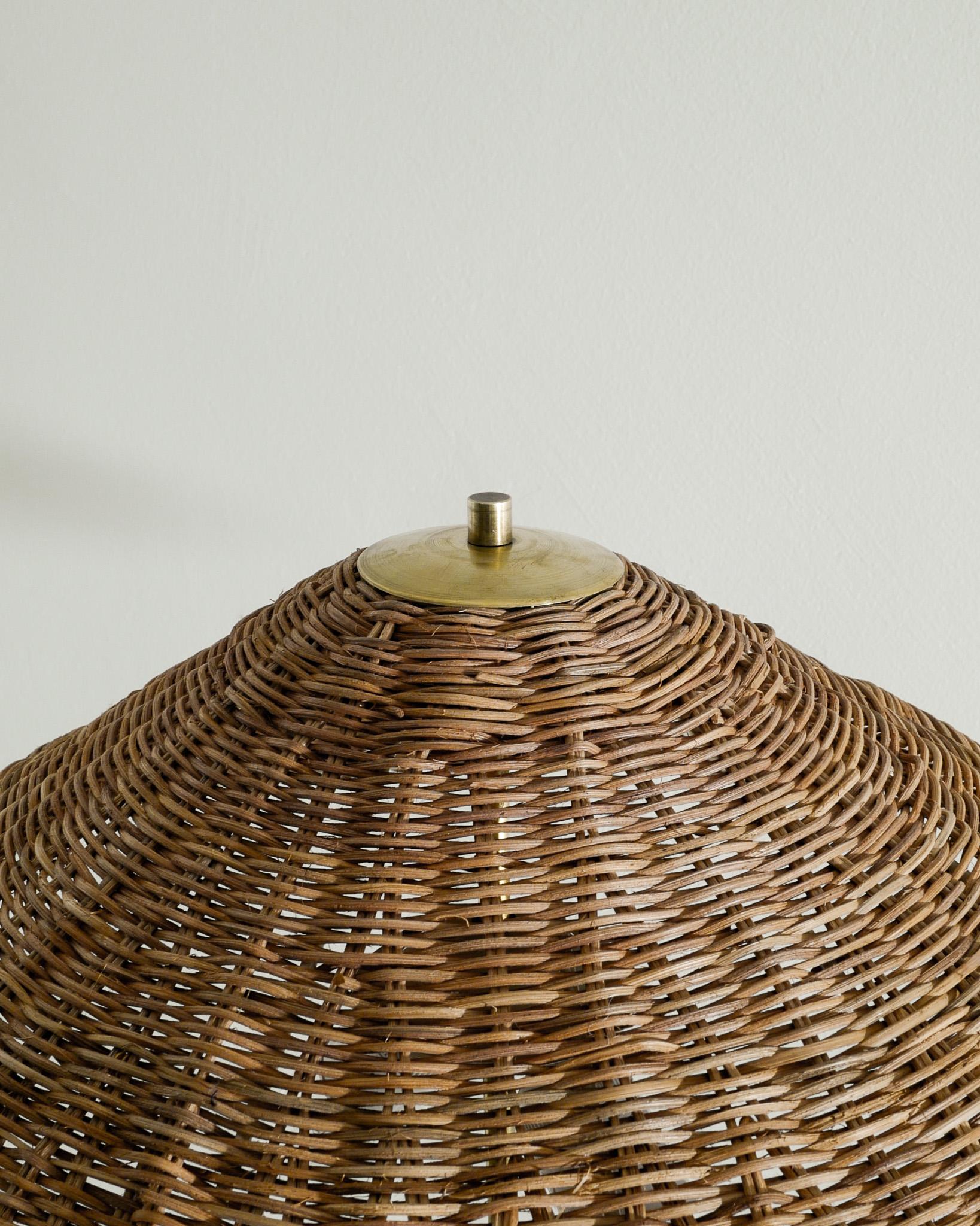 Finnische Stehlampe aus der Mitte des Jahrhunderts von Itsu im Stil von Paavo Tynell 9202, 1940er Jahre (Metall) im Angebot