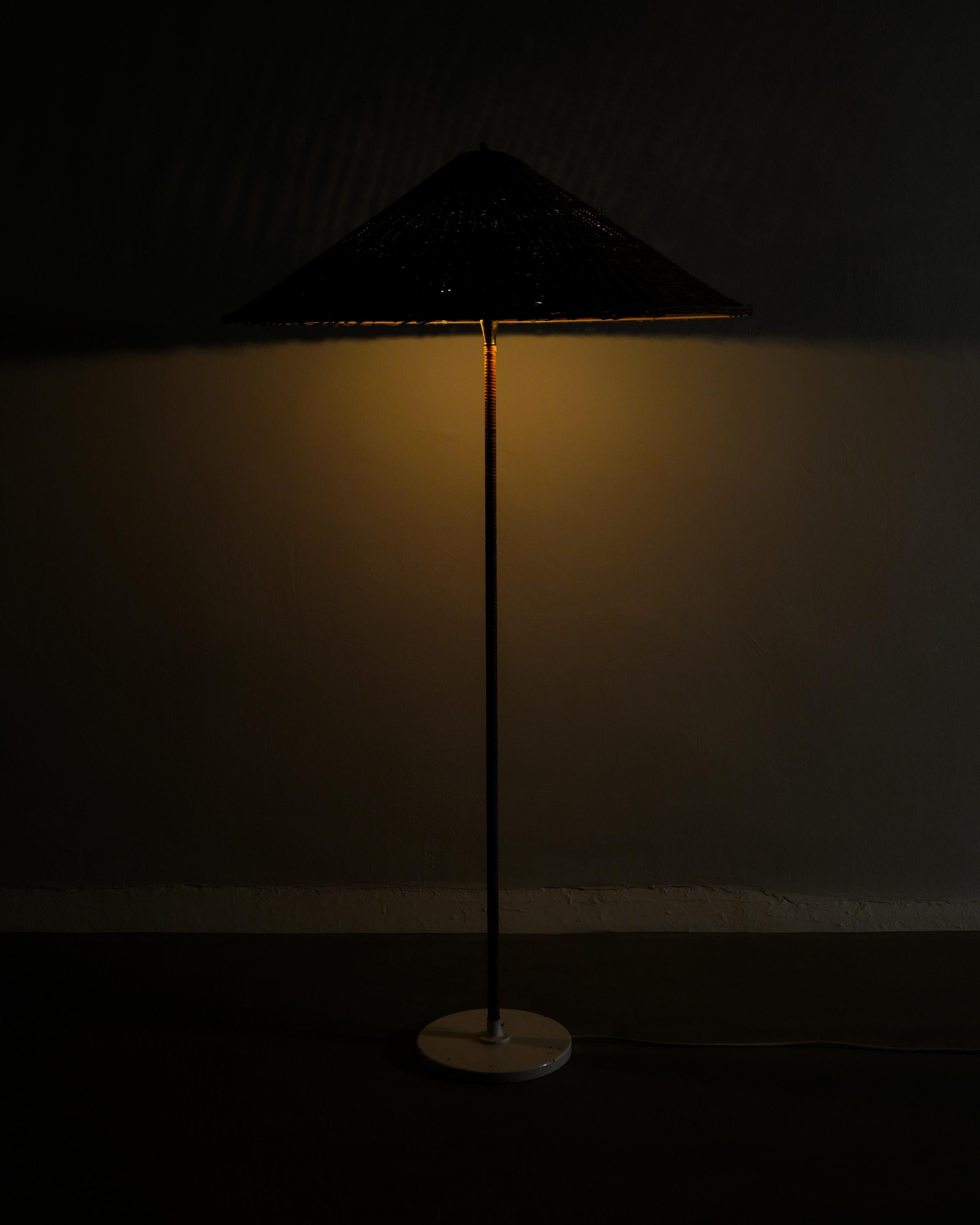 Finnish Mid Century Floor Lamp by Itsu in the style of Paavo Tynell 9202, 1940s  For Sale 2