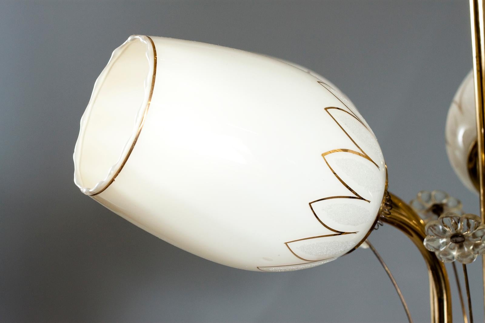 20th Century Finnish Mid-Century Modern 5-Armed Stylish Brass Chandelier For Sale