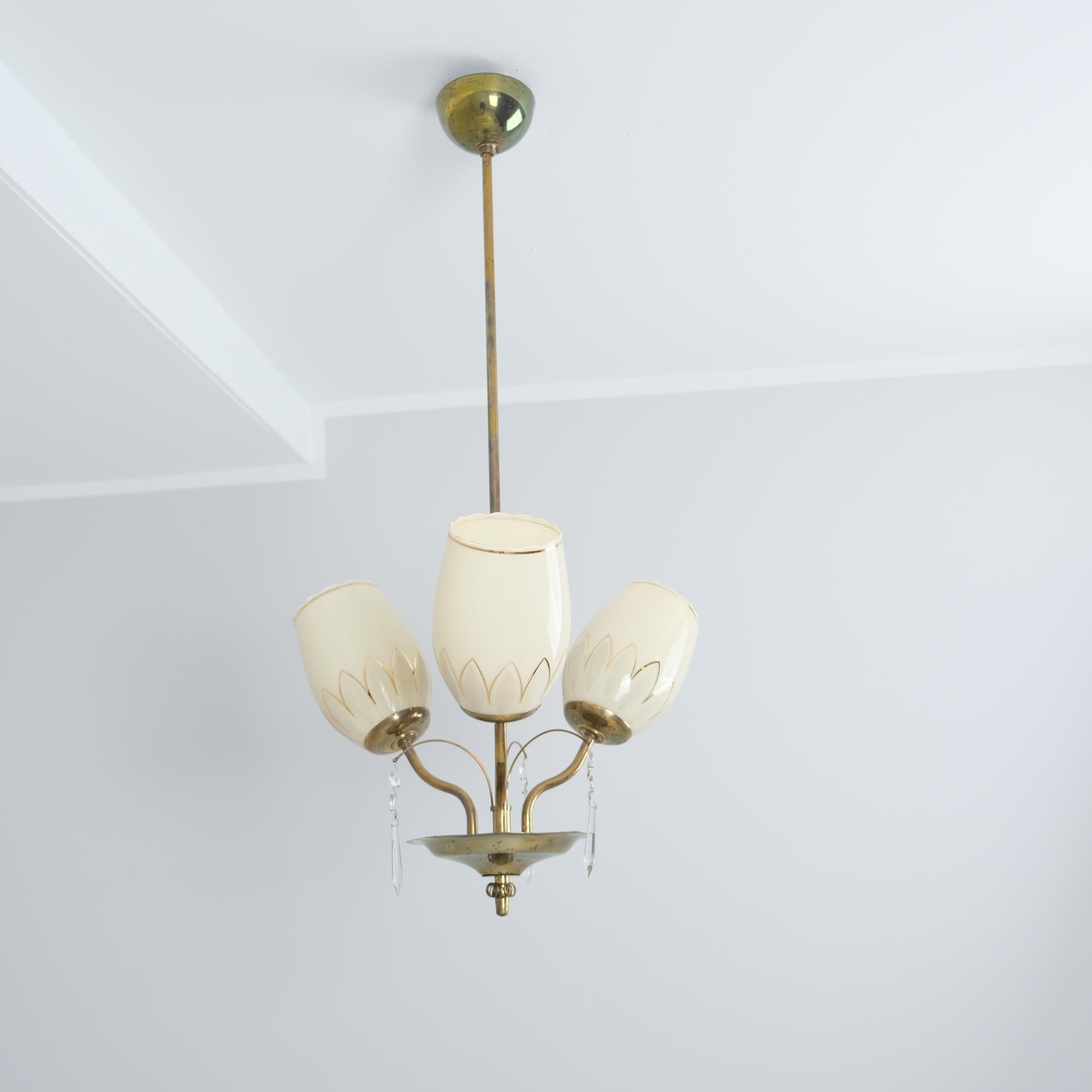 Mid-Century Modern Pendentif finlandais The Modernity Model 62-401/3, Stockmann Tukku 1950s en vente