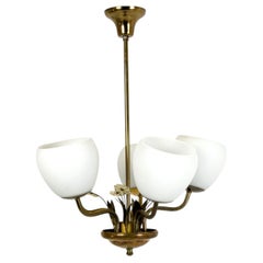 Finnish Mid-Century Modern Table Lamp by Valinte Oy, Brass and Opaline Glass, 19