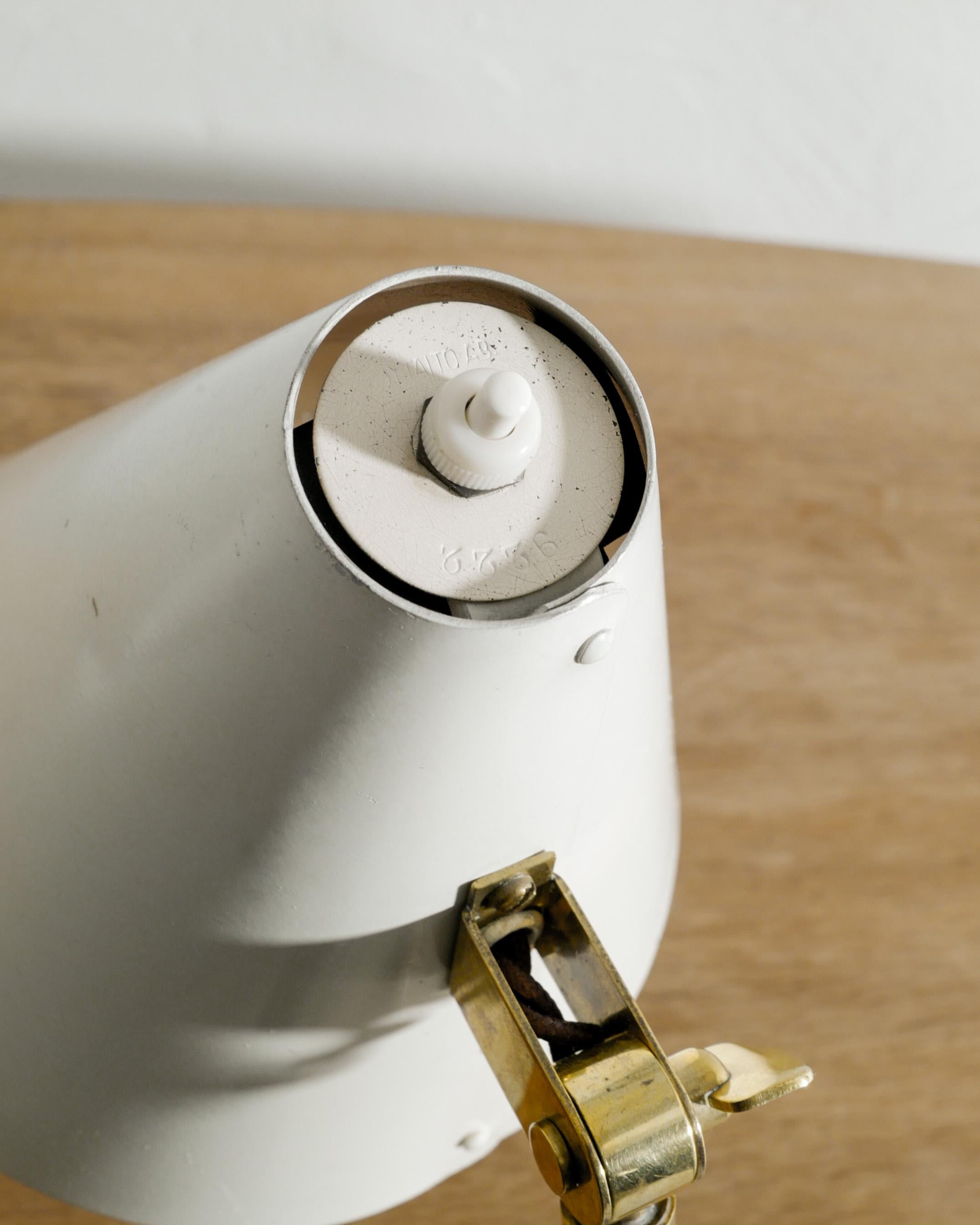 Lampe de bureau finlandaise Paavo Tynell 9222 produite par Taito, années 1940 en vente 1
