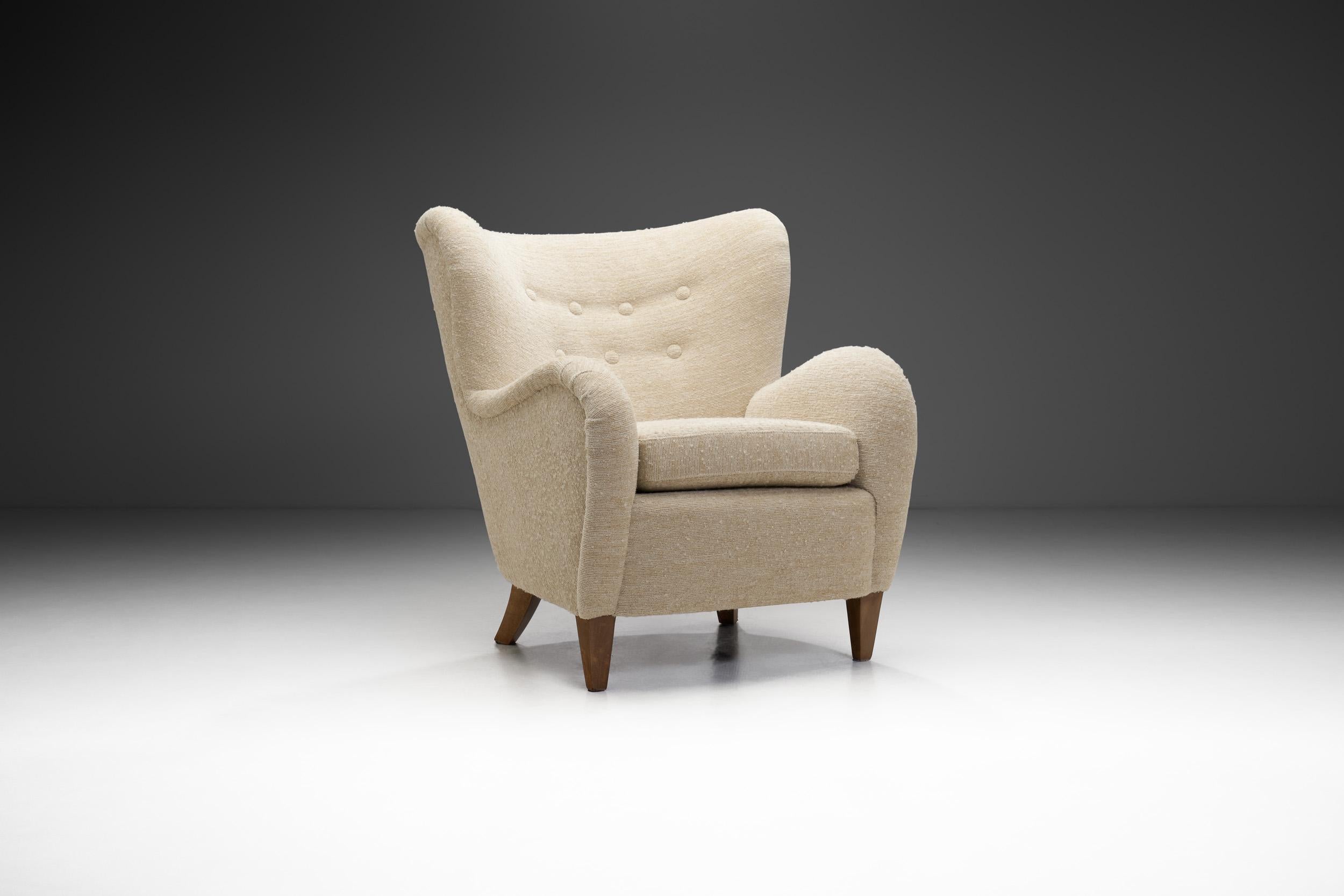 Throughout the Nordic countries, there's a long history of pride in the craftsmanship of using natural materials like wood. This beautiful armchair is a great representation of the quality and craftsmanship of the Nordic tradition, and Finnish