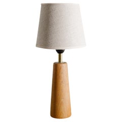 Lampe finlandaise en bois de teck du milieu du siècle, attribuée à Lisa Johansson-Papé, années 1940