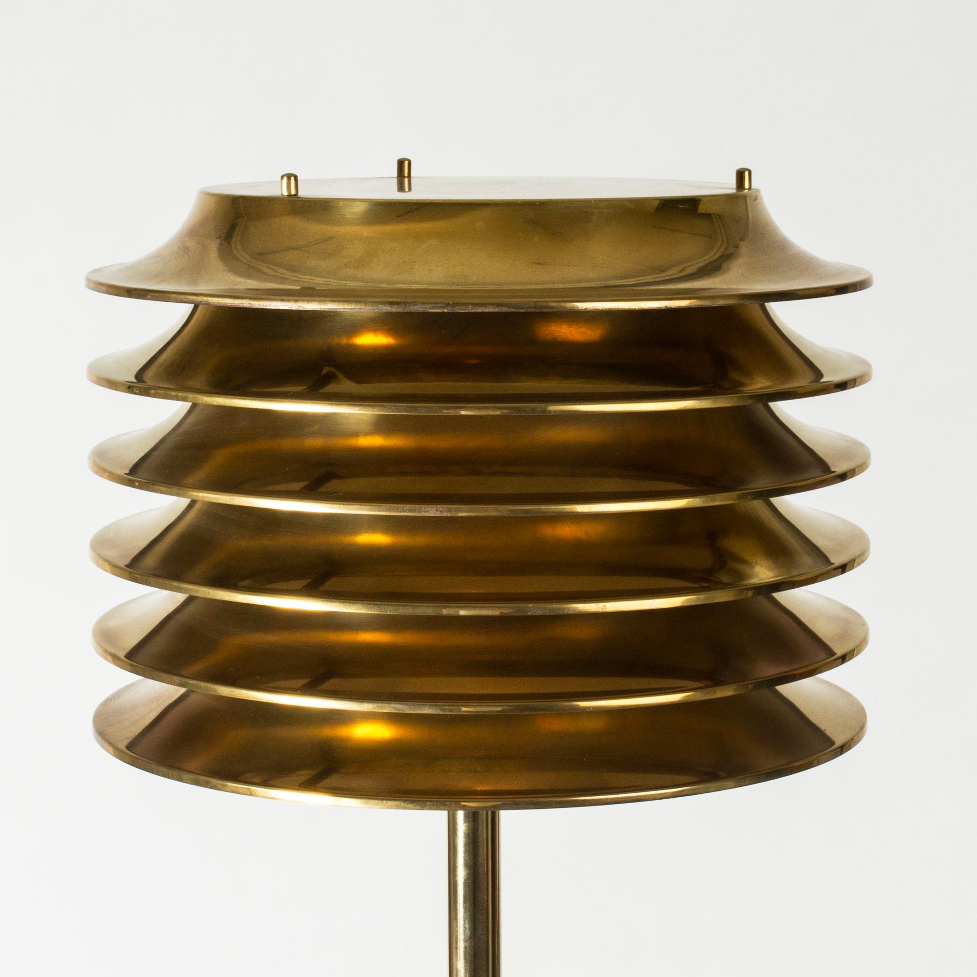 Finlandais Lampadaire finlandais moderne du milieu du siècle dernier par Kai Ruokonen pour Orno, 1970 en vente