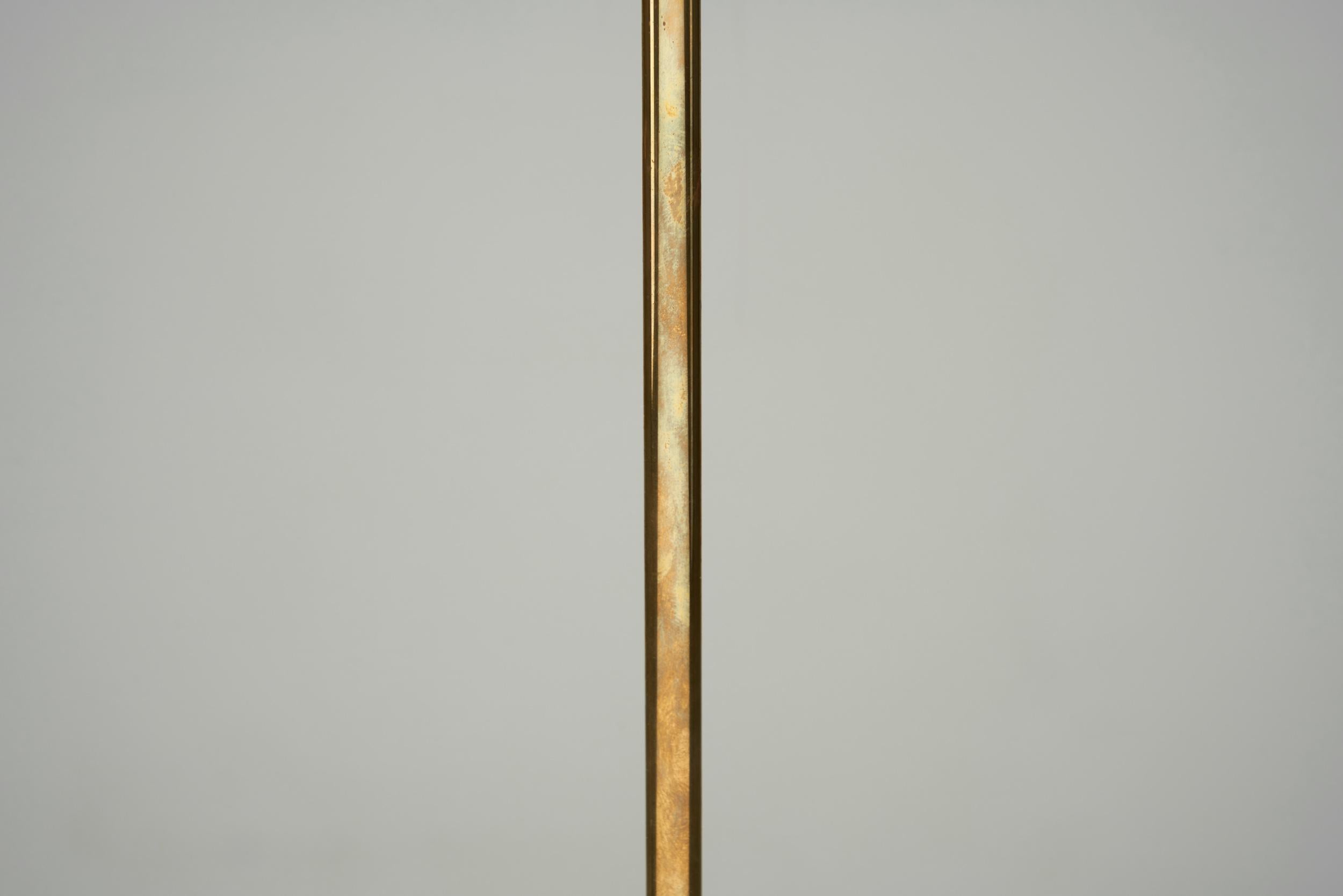 Lampe de table en laiton The Moderns de Precenta Oy, Finlande, années 1950 en vente 8