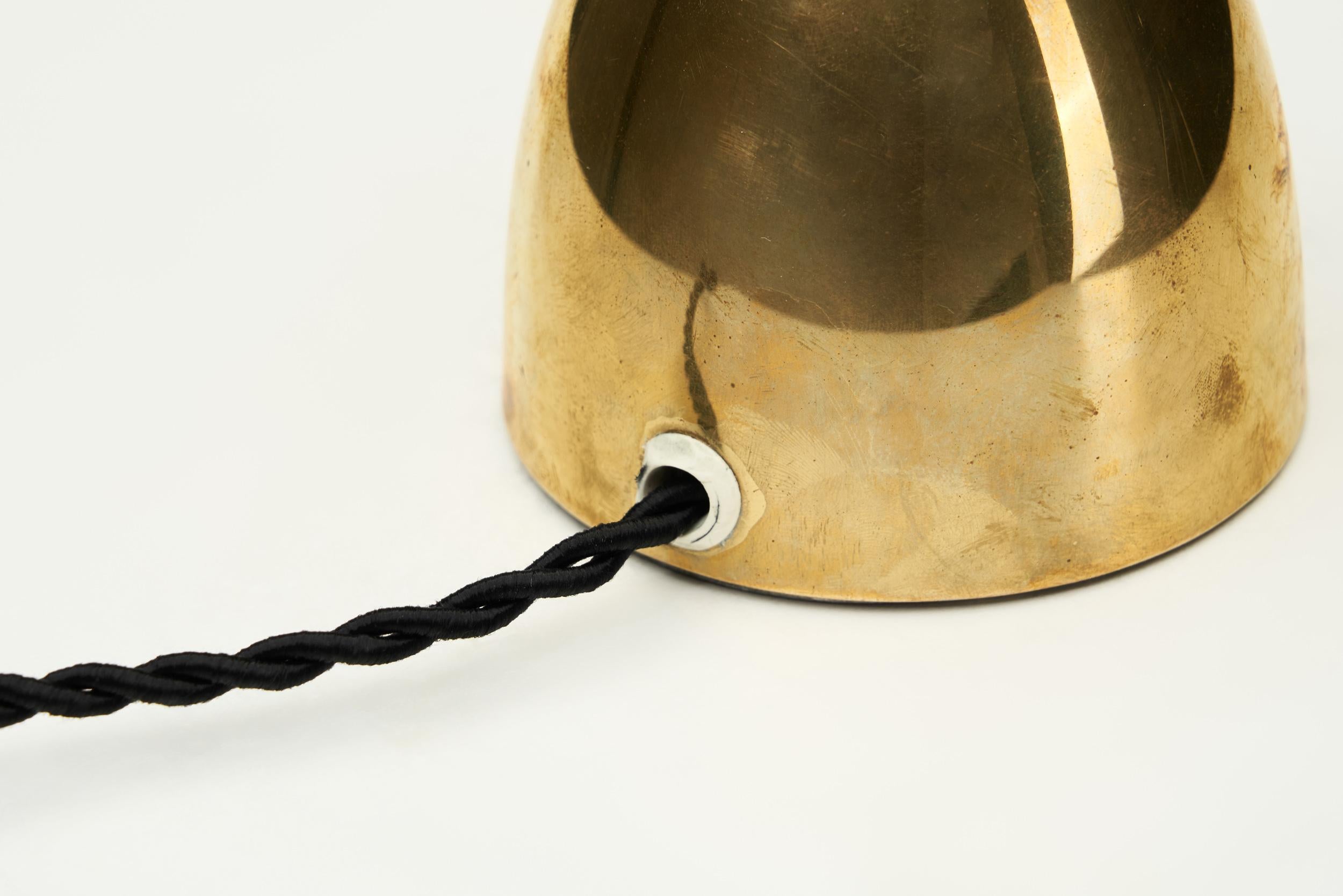 Lampe de table en laiton The Moderns de Precenta Oy, Finlande, années 1950 en vente 10