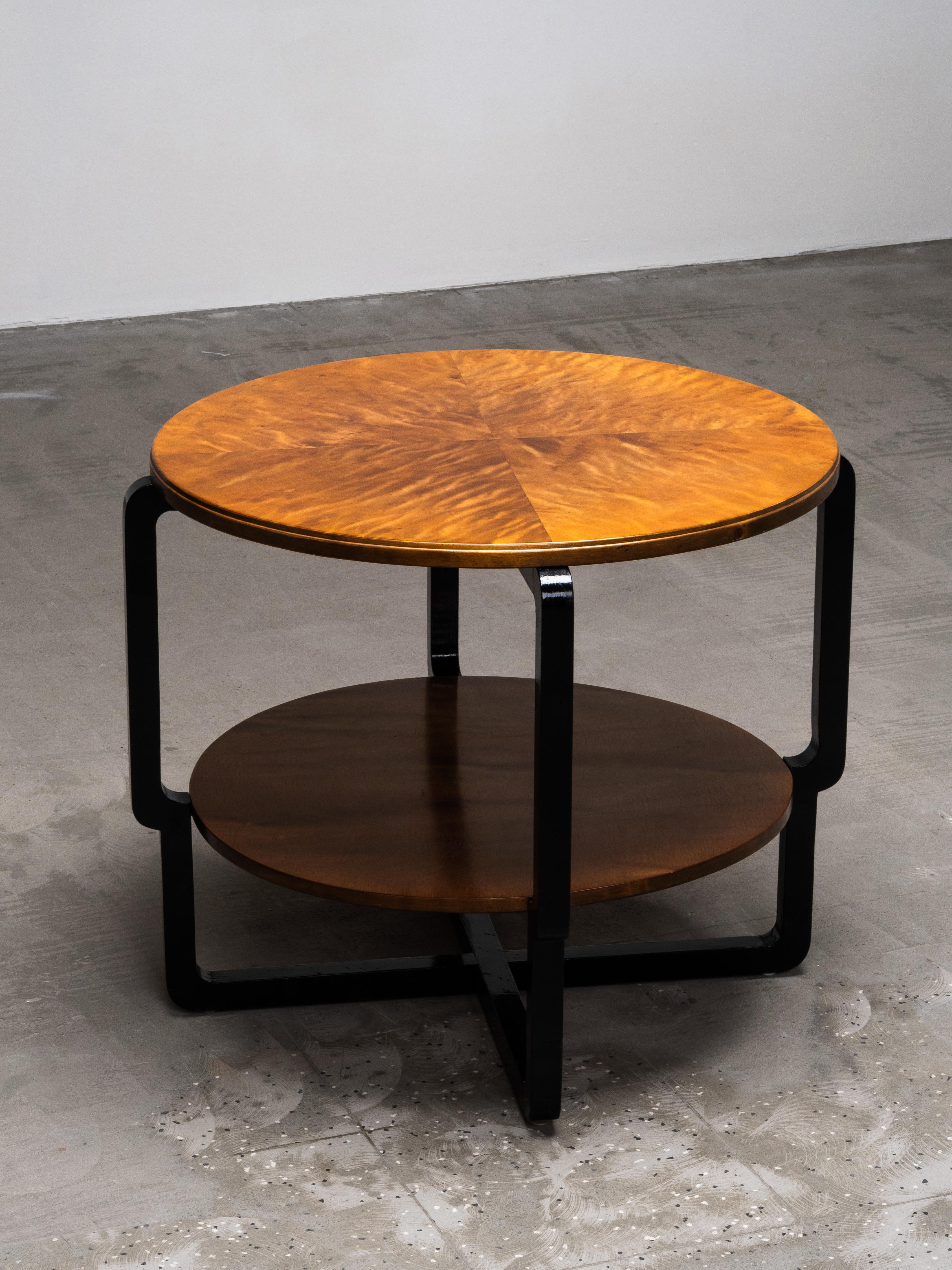 Finlandais Finnish Modern Club Table Model “Eino” by Maija Heikinheimo for Asko, 1930s en vente