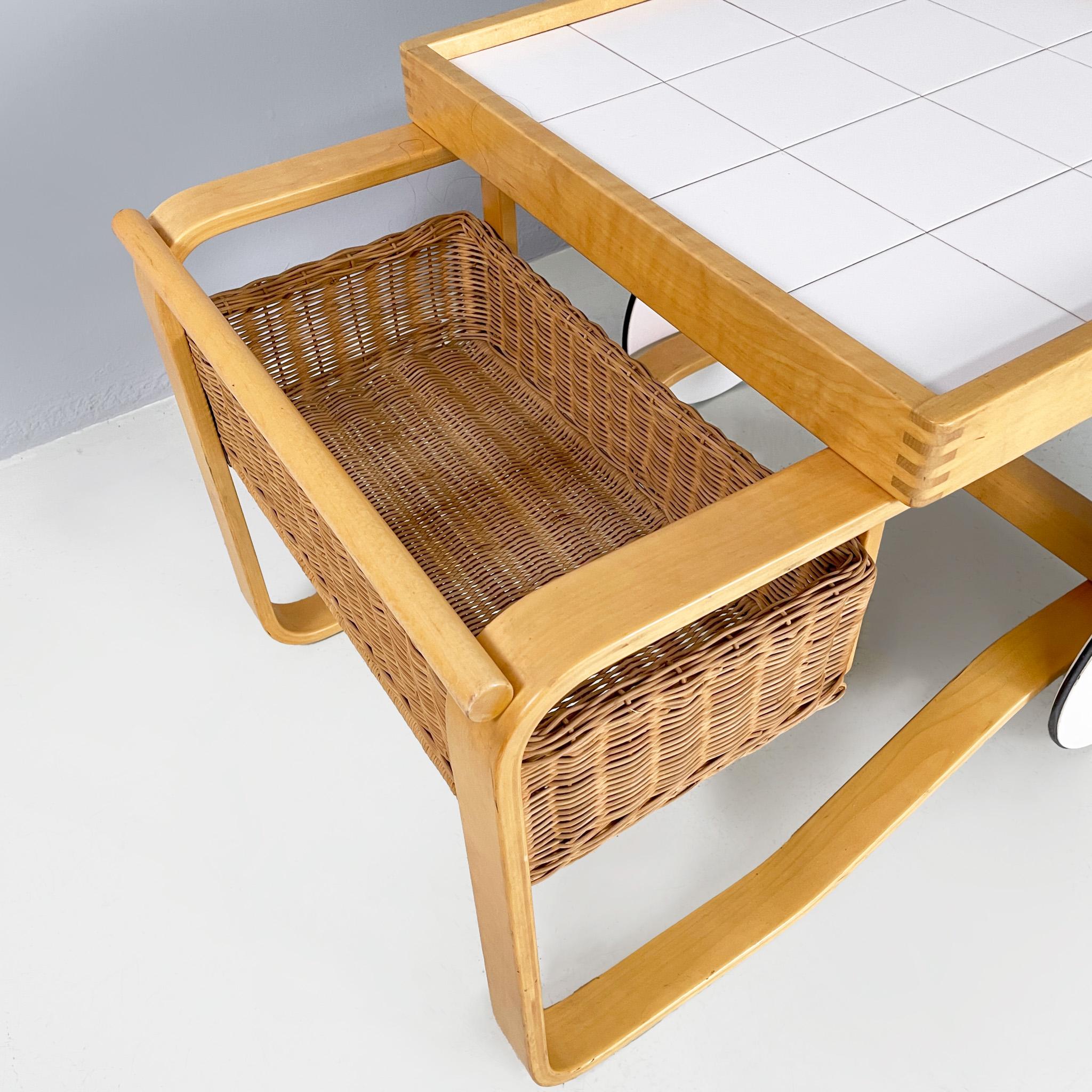 Finnish modern wood, wicker Cart Tea Trolley 900 by Alvar AAlto for Artek, 1970s For Sale 8