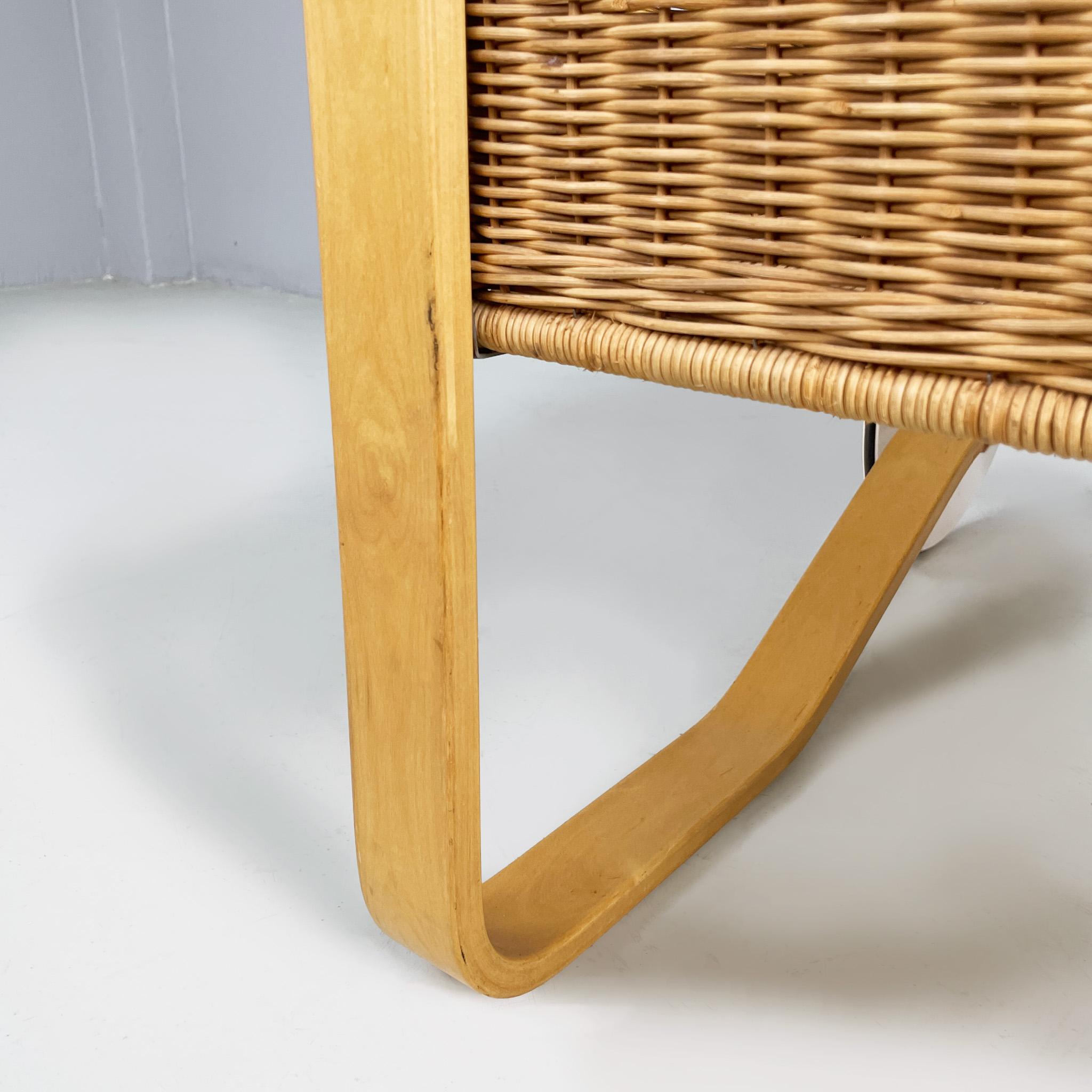 Finnish modern wood, wicker Cart Tea Trolley 900 by Alvar AAlto for Artek, 1970s For Sale 13
