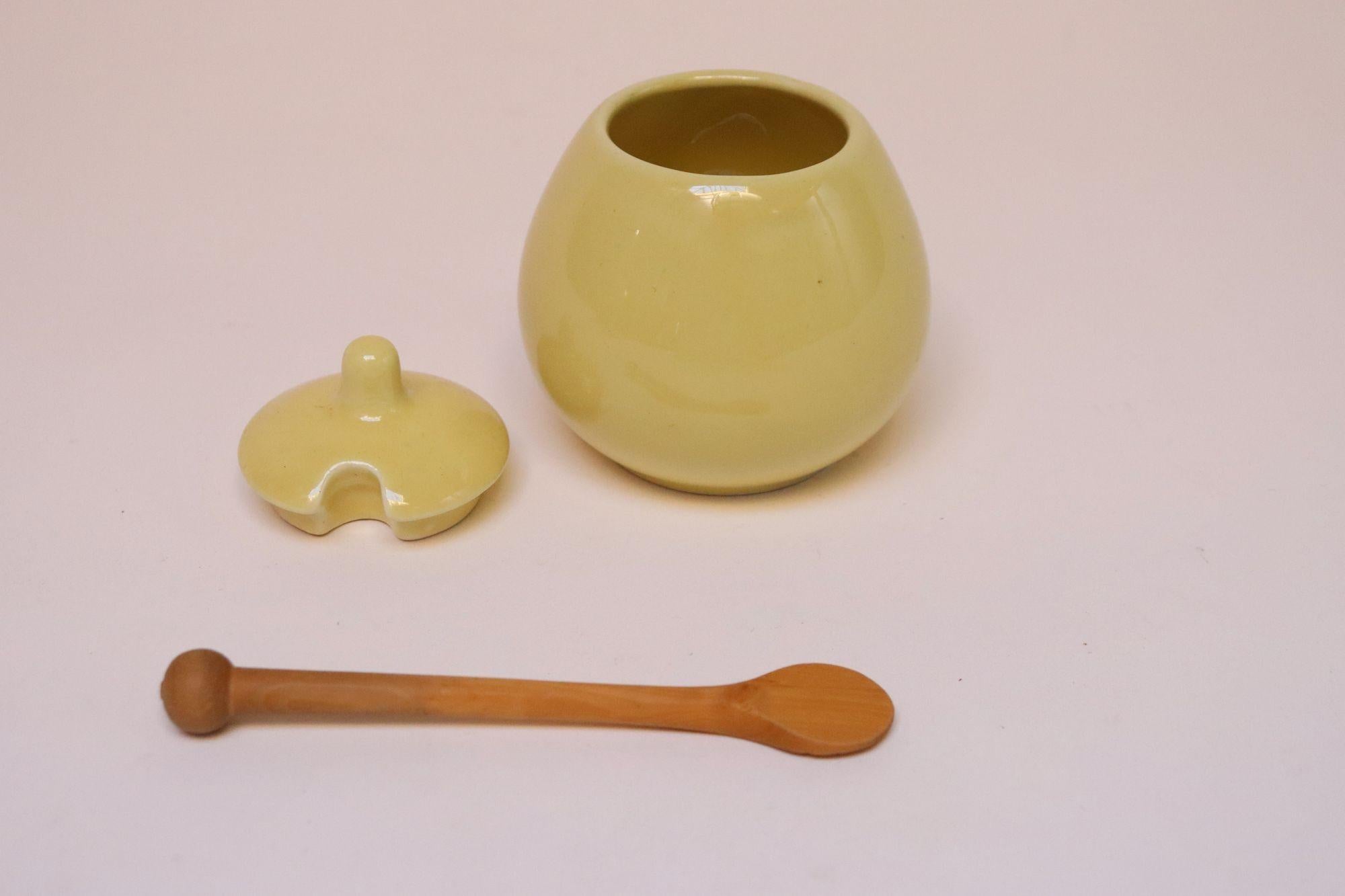 Pot à moutarde / pot à miel moderne finlandais en céramique jaune par Kaj Franck pour Arabia en vente 1