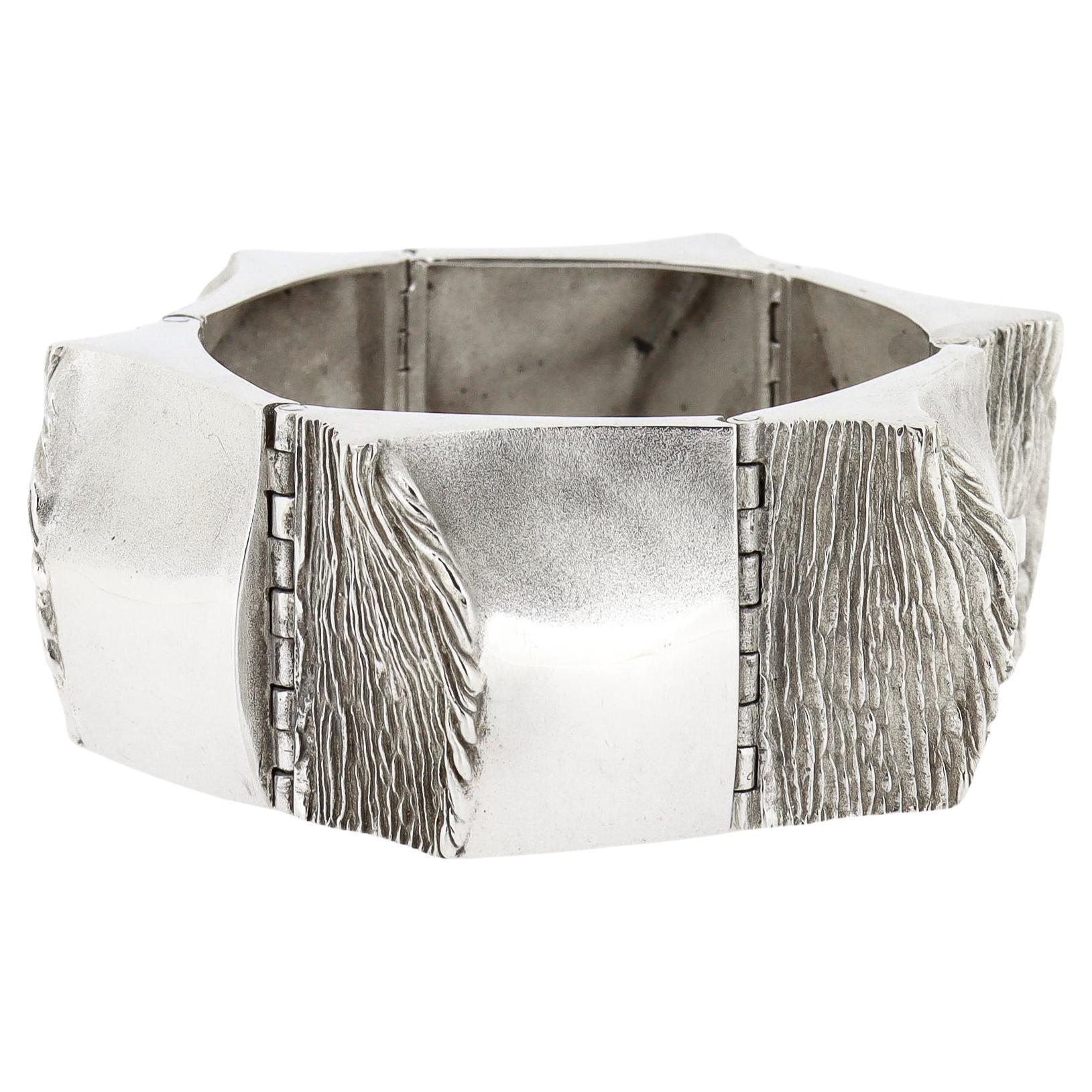 Le moderniste finlandais Matti Hyvärinen pour Sirokoro A Link en argent sterling en vente