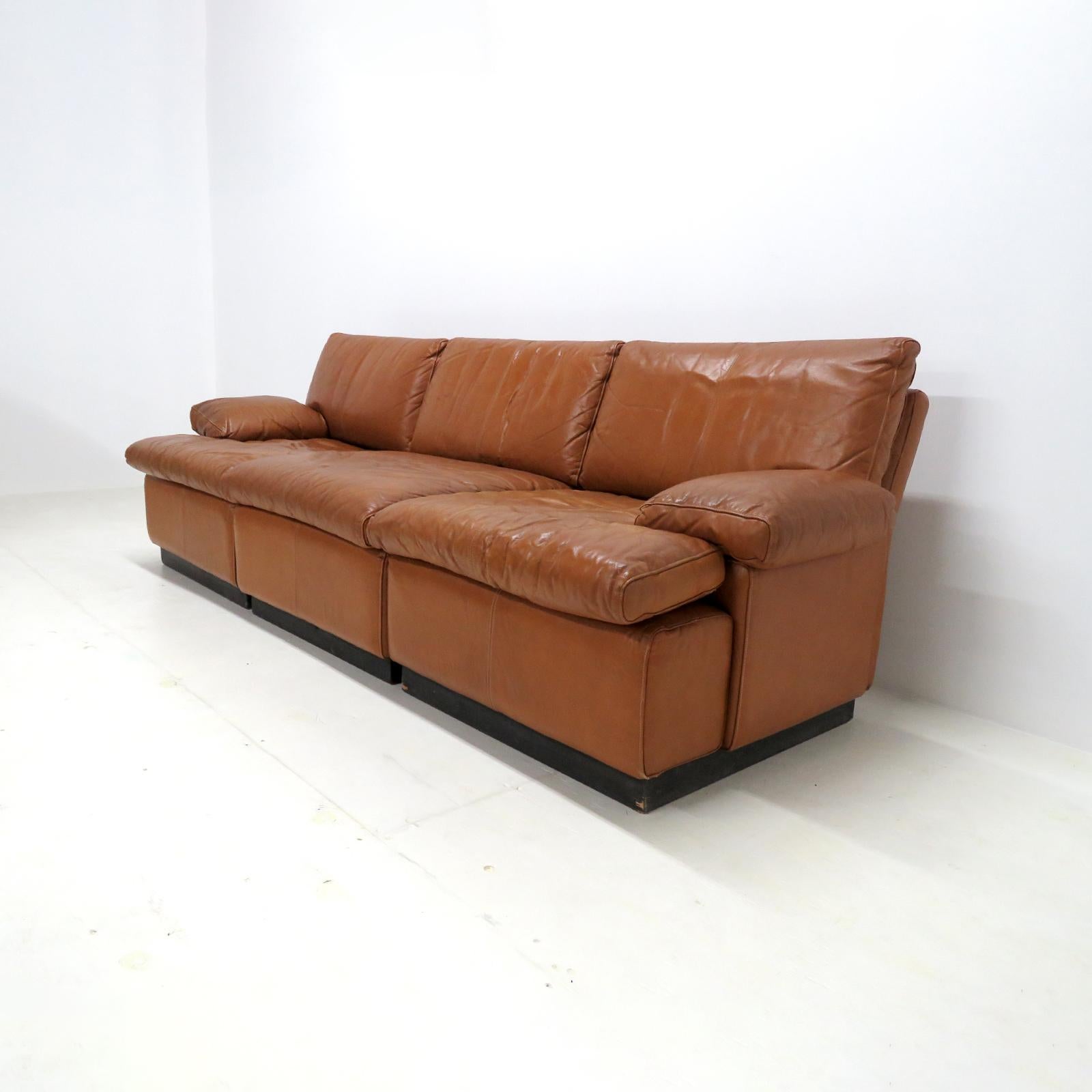 Finnish Modular Leather Sofa by BJ Dahlquist, 1970 In Good Condition For Sale In Los Angeles, CA