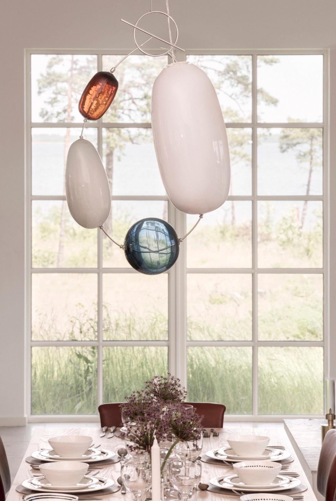 Moderne Lampe « Bijou » finlandaise en verre soufflé en édition limitée de Katriina Nuutinen  en vente